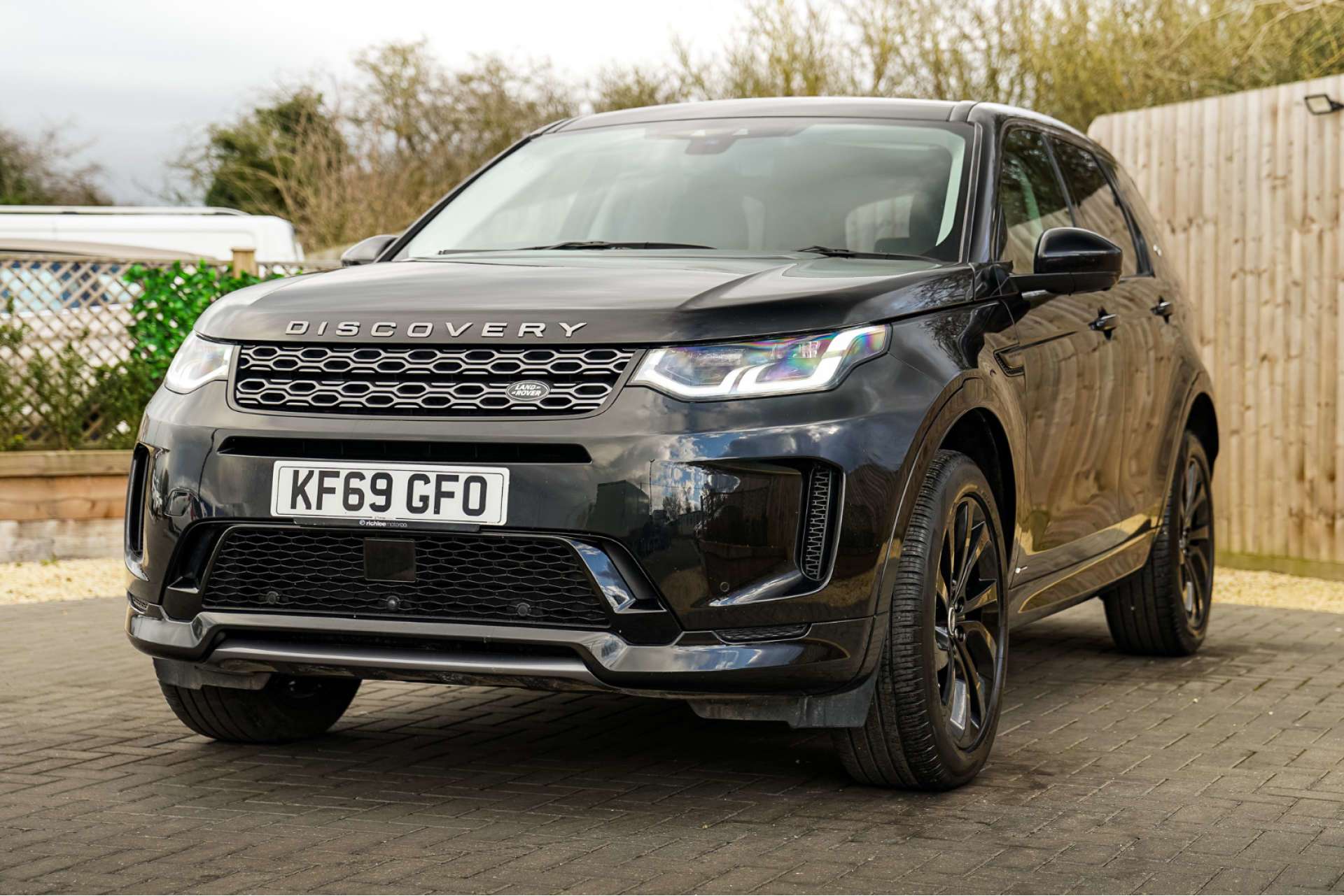 LAND ROVER DISCOVERY SPORT 2.0 Discovery Sport R-Dynamic HSE D Auto 4WD 5dr For Sale