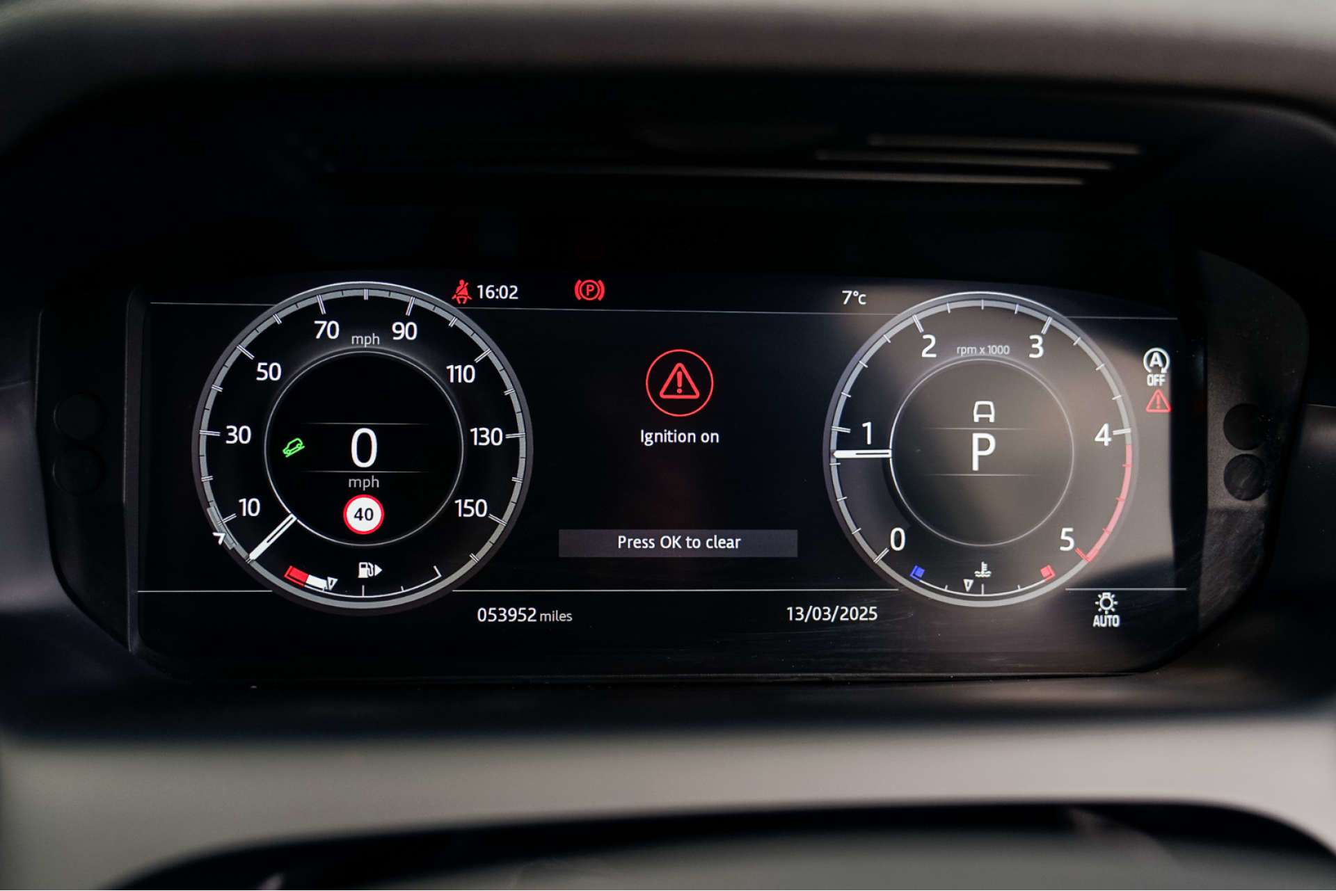 LAND ROVER DISCOVERY SPORT 2.0 Discovery Sport R-Dynamic HSE D Auto 4WD 5dr For Sale