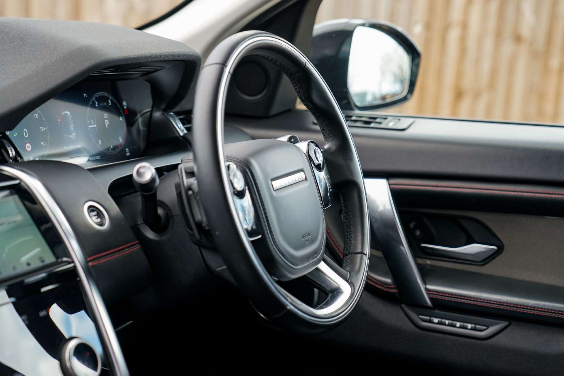 LAND ROVER DISCOVERY SPORT 2.0 Discovery Sport R-Dynamic HSE D Auto 4WD 5dr For Sale