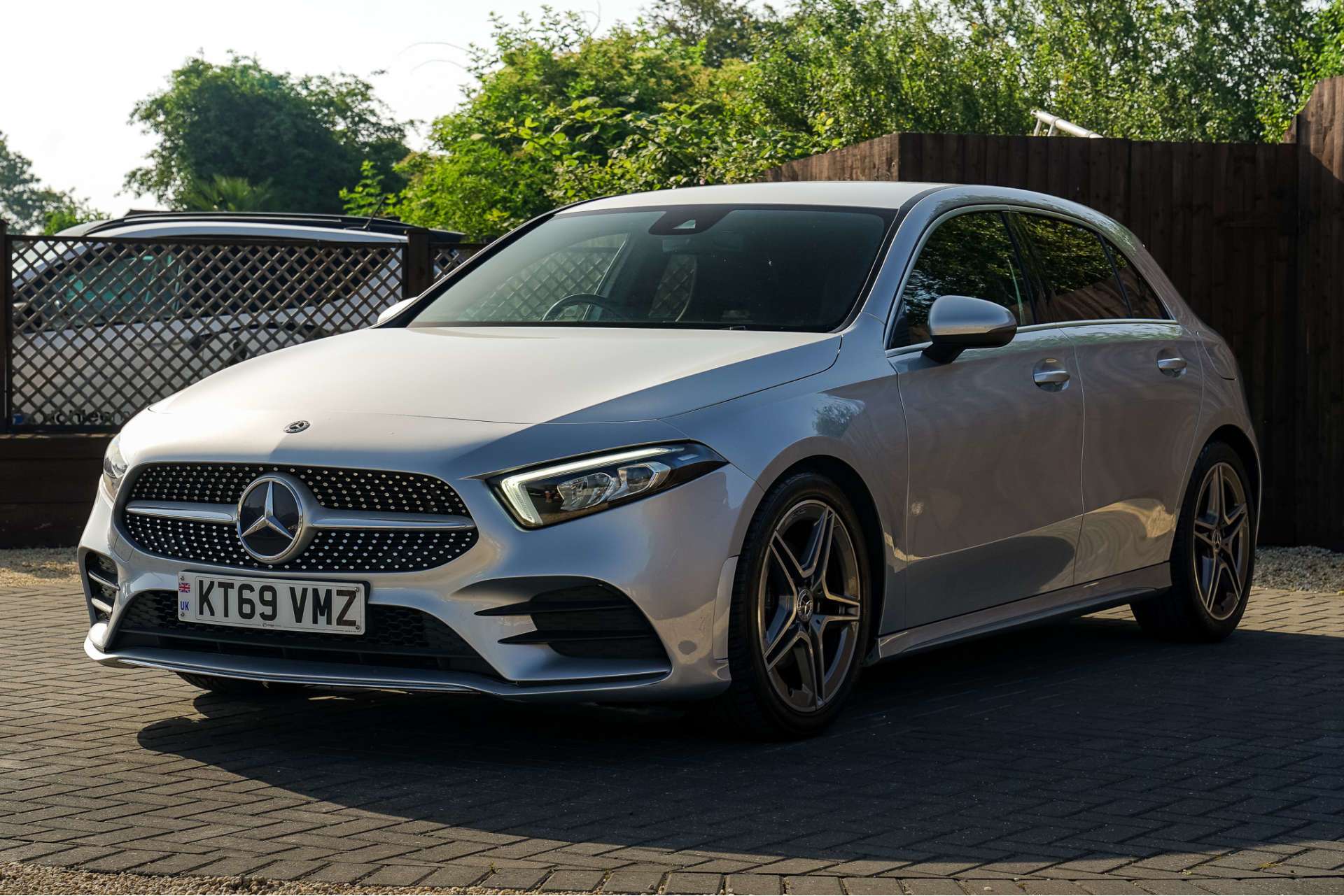MERCEDES-BENZ A CLASS 2.0 A200d AMG Line Hatchback 5dr Diesel 8G-DCT (s/s) (150 ps) For Sale