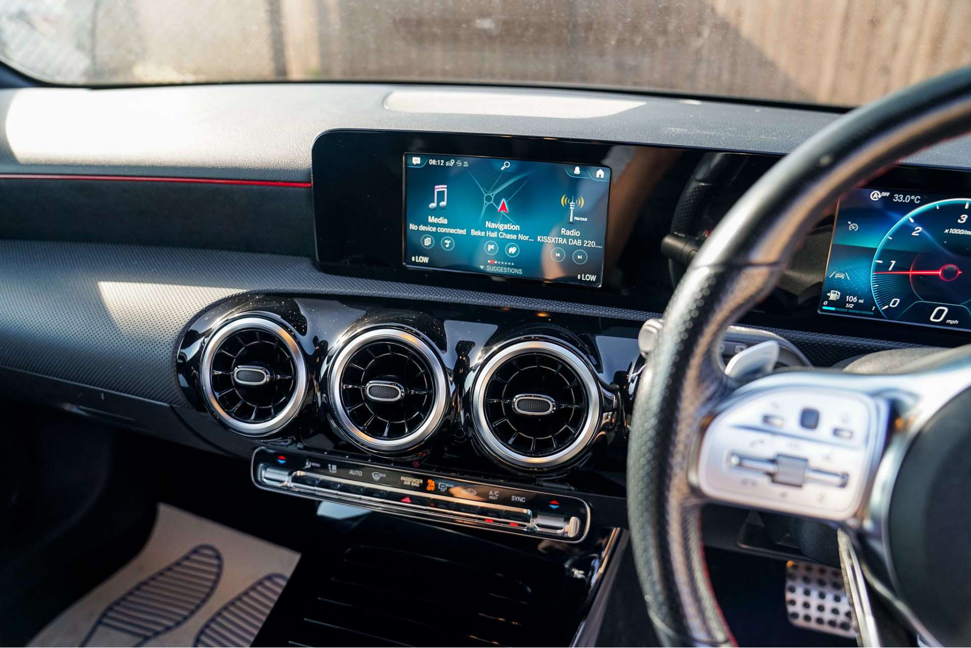 MERCEDES-BENZ A CLASS 2.0 A200d AMG Line Hatchback 5dr Diesel 8G-DCT (s/s) (150 ps) For Sale
