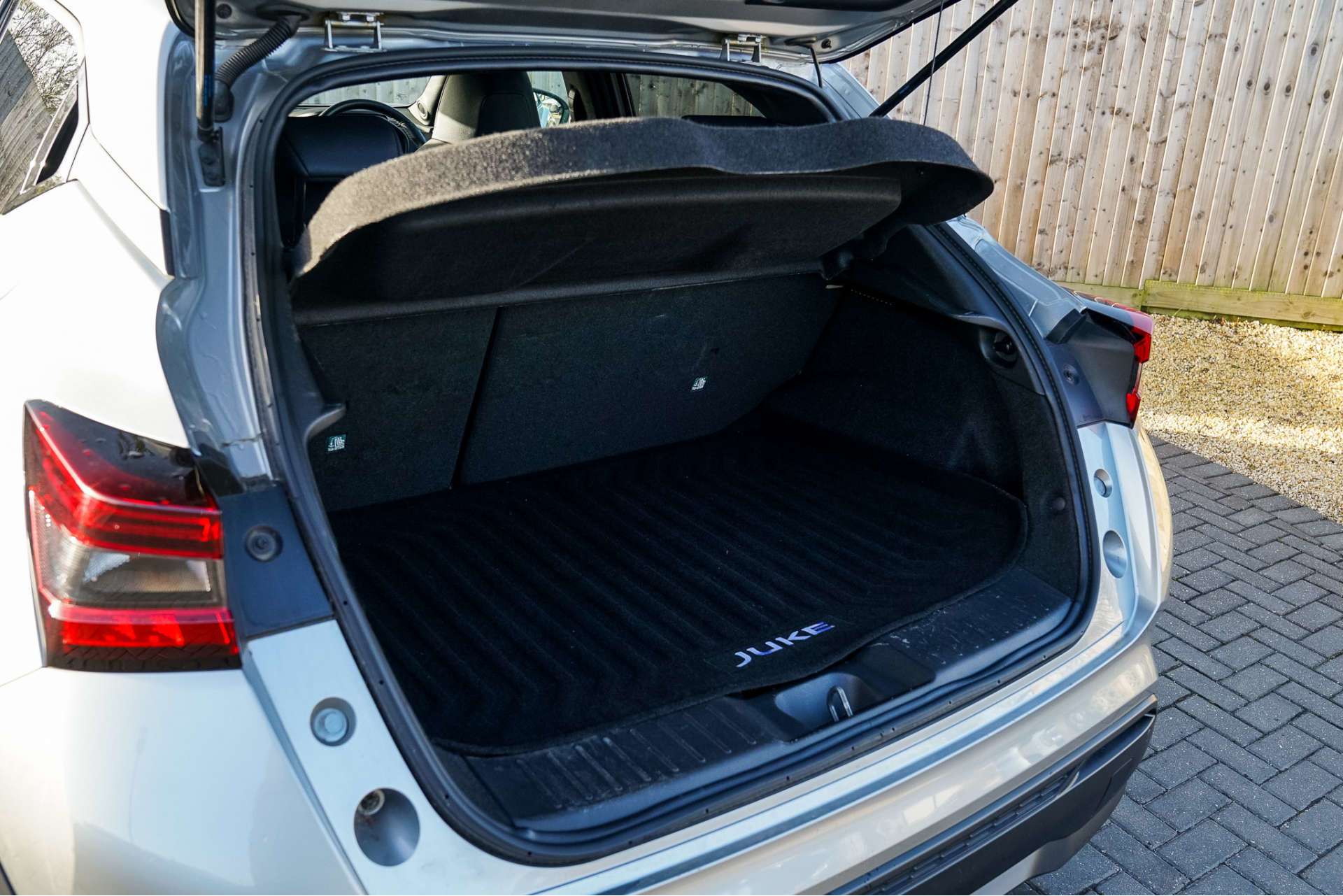 NISSAN JUKE 1.6 Juke N-Connecta HEV CVT 5dr For Sale