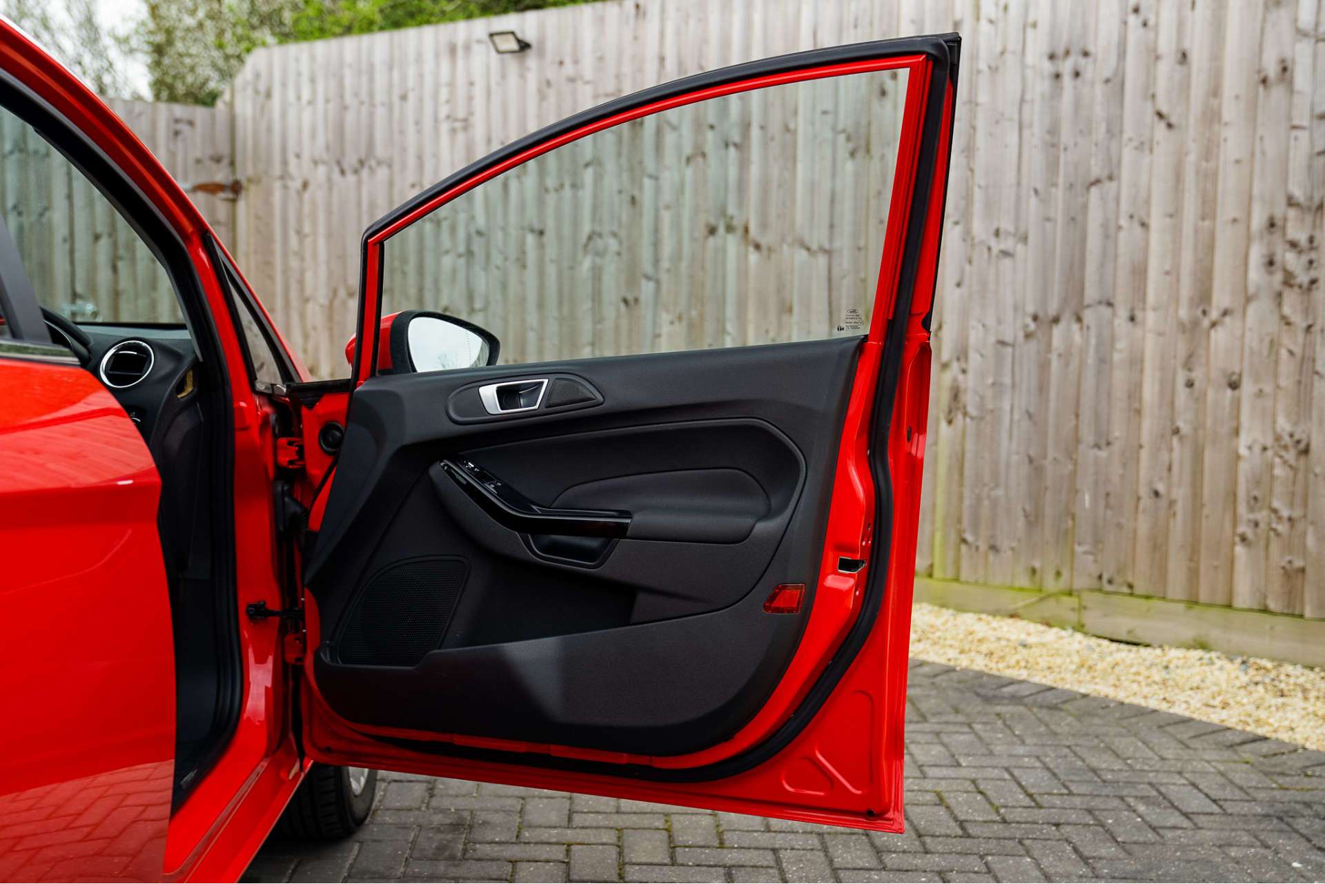 FORD FIESTA 1.6 Fiesta Zetec Auto 5dr For Sale