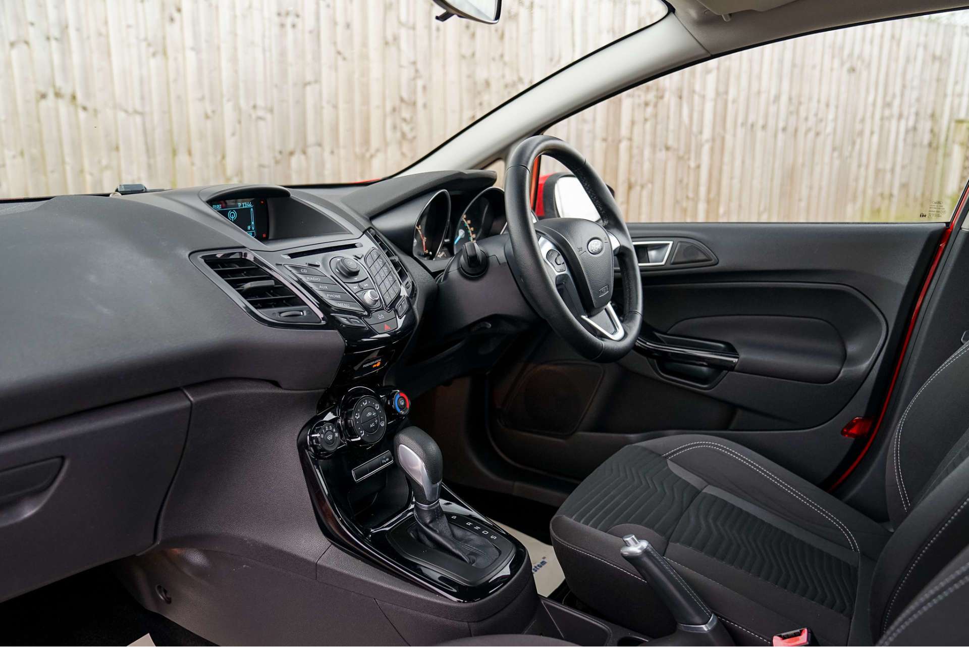 FORD FIESTA 1.6 Fiesta Zetec Auto 5dr For Sale