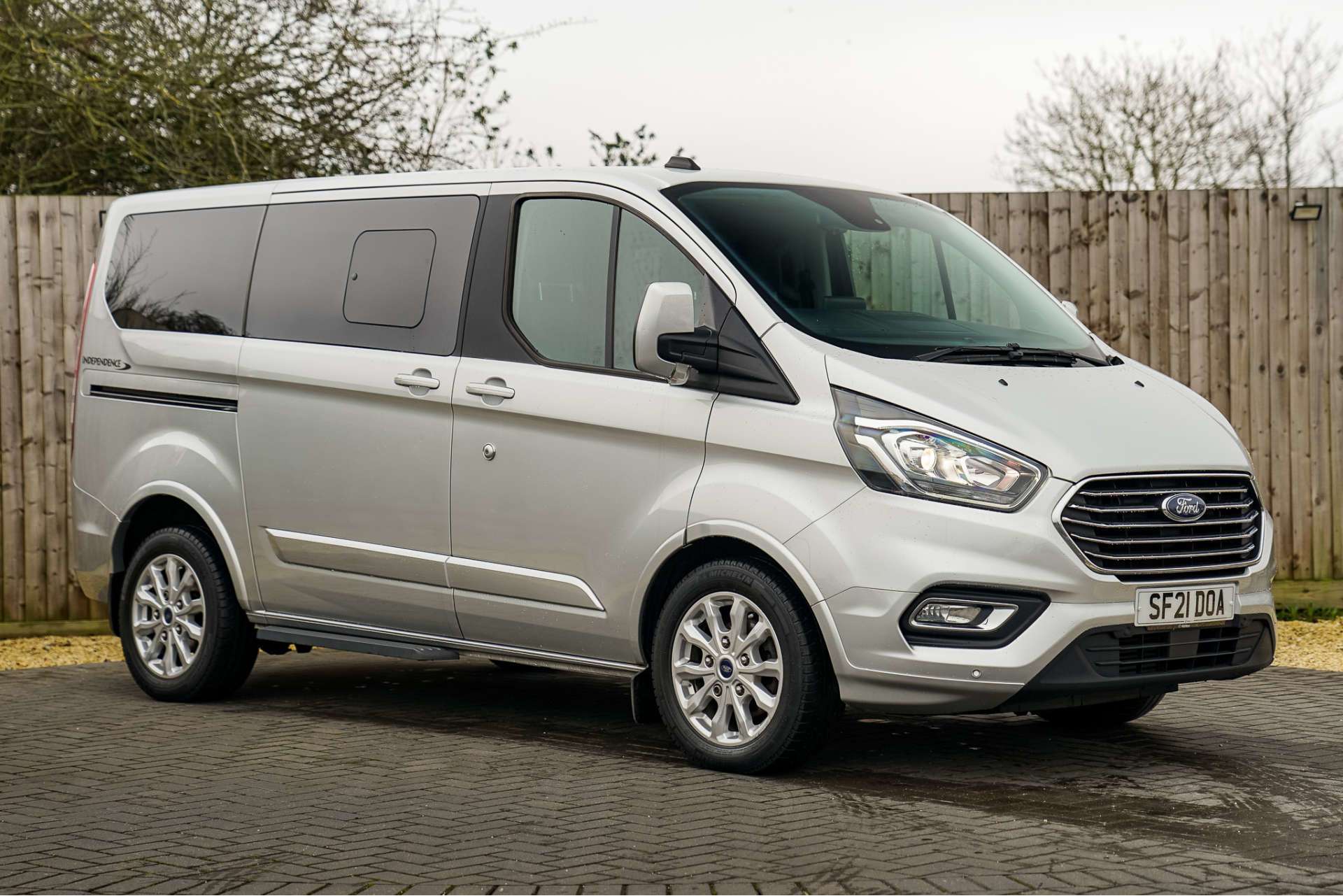 FORD TOURNEO CUSTOM 2.0 Tourneo Custom 320 Titanium EcoBlue Auto 4dr For Sale