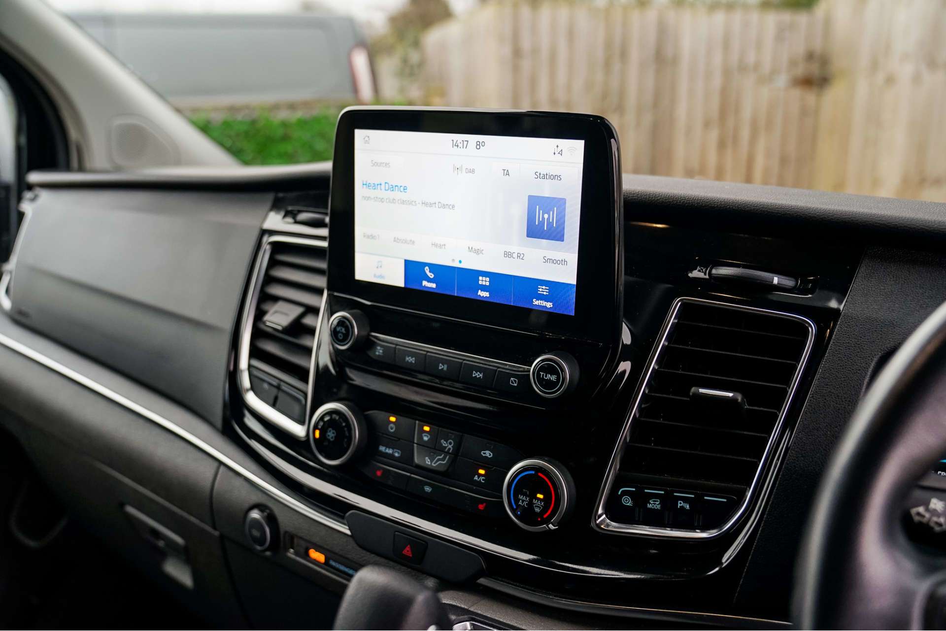 FORD TOURNEO CUSTOM 2.0 Tourneo Custom 320 Titanium EcoBlue Auto 4dr For Sale