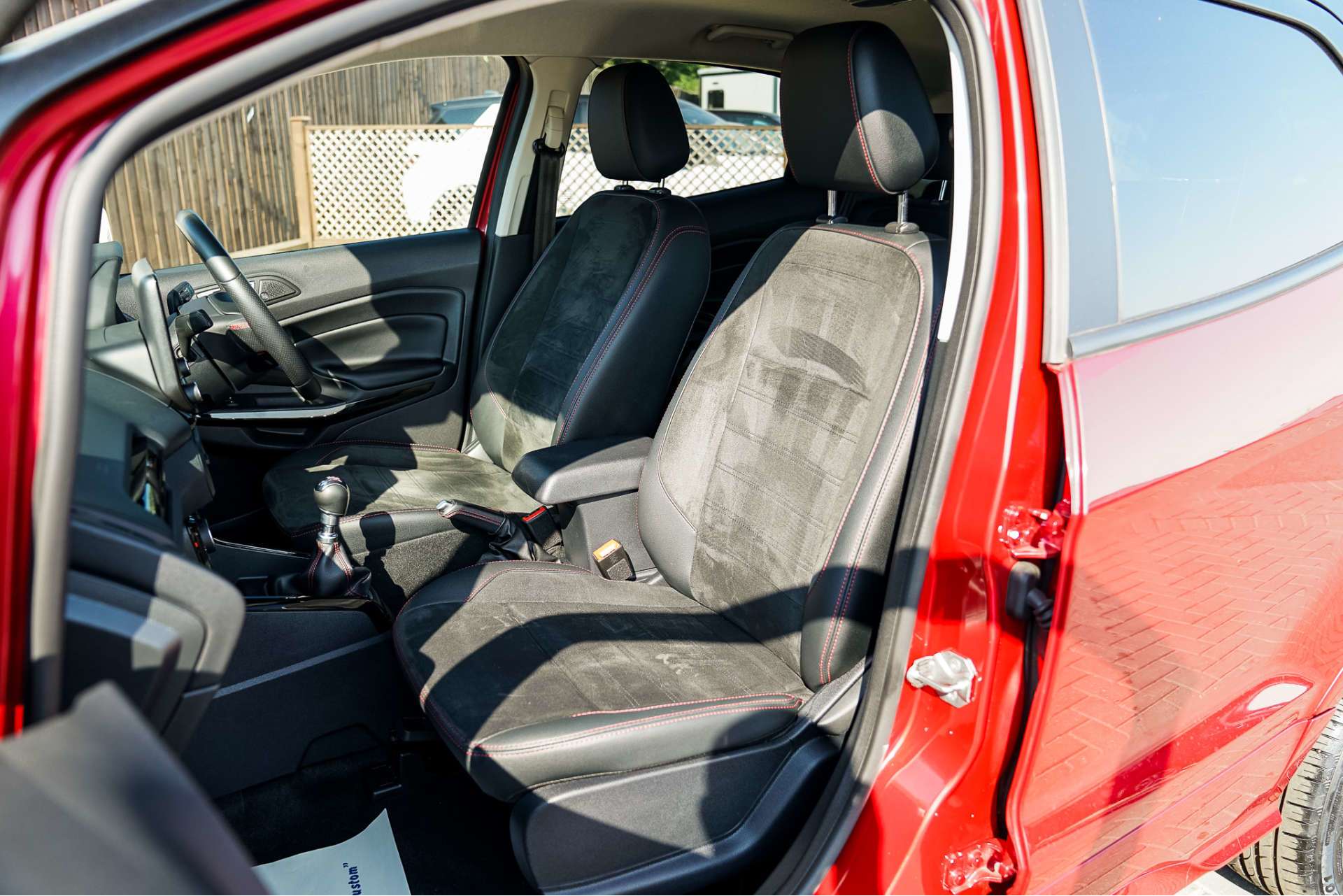 FORD ECOSPORT 1.0T EcoBoost GPF ST-Line SUV 5dr Petrol Manual Euro 6 (s/s) (125 ps) For Sale
