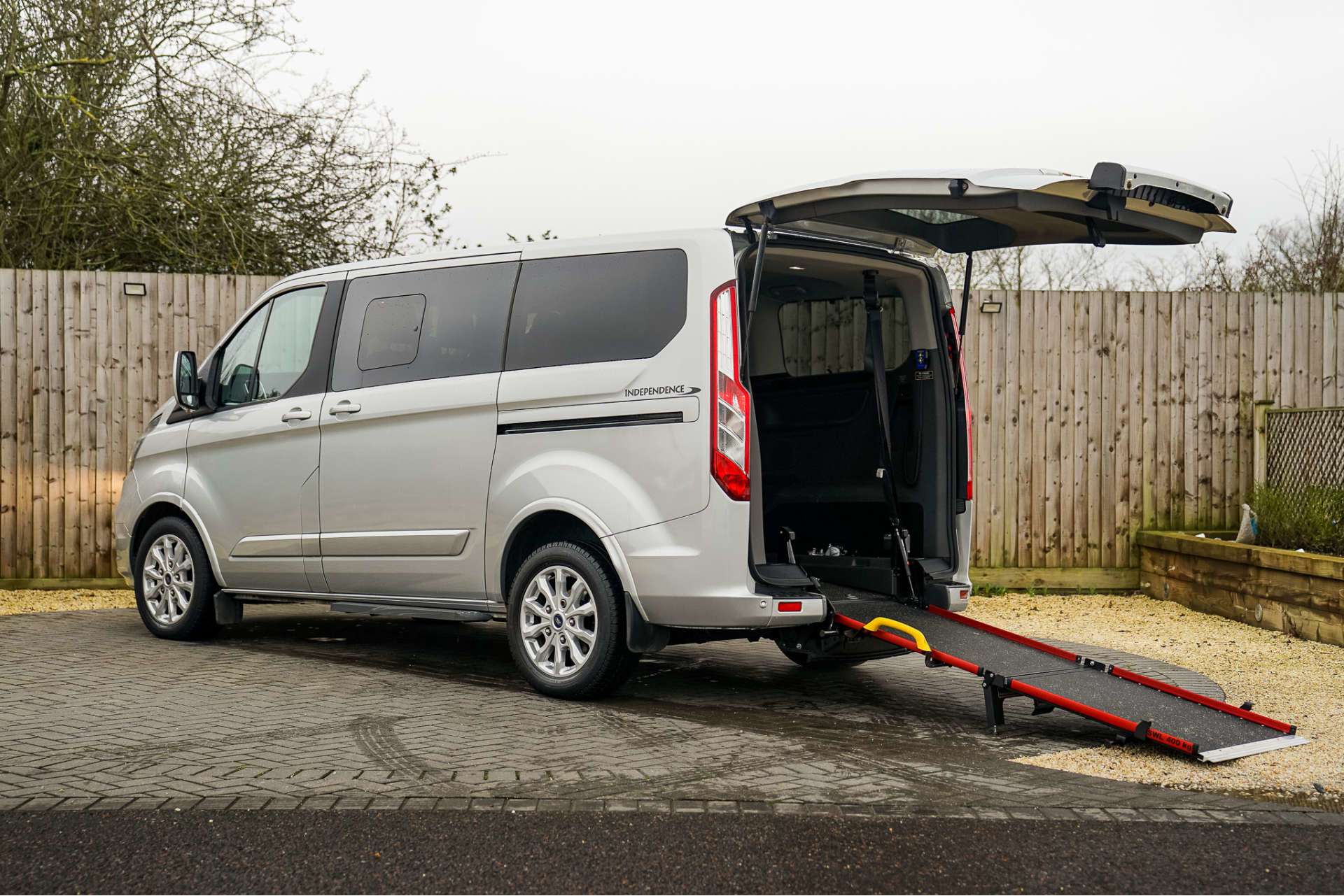 FORD TOURNEO CUSTOM 2.0 Tourneo Custom 320 Titanium EcoBlue Auto 4dr For Sale