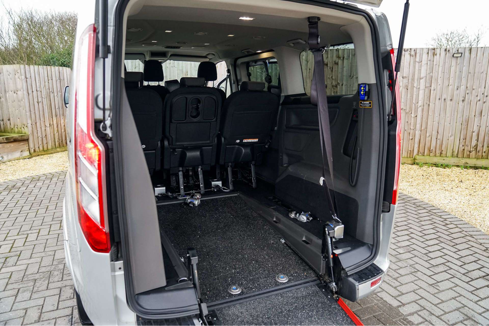 FORD TOURNEO CUSTOM 2.0 Tourneo Custom 320 Titanium EcoBlue Auto 4dr For Sale