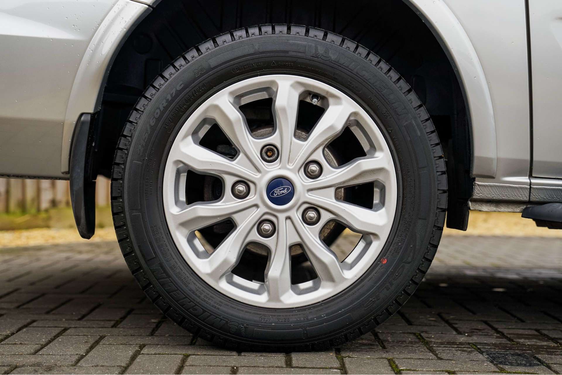 FORD TOURNEO CUSTOM 2.0 Tourneo Custom 320 Titanium EcoBlue Auto 4dr For Sale