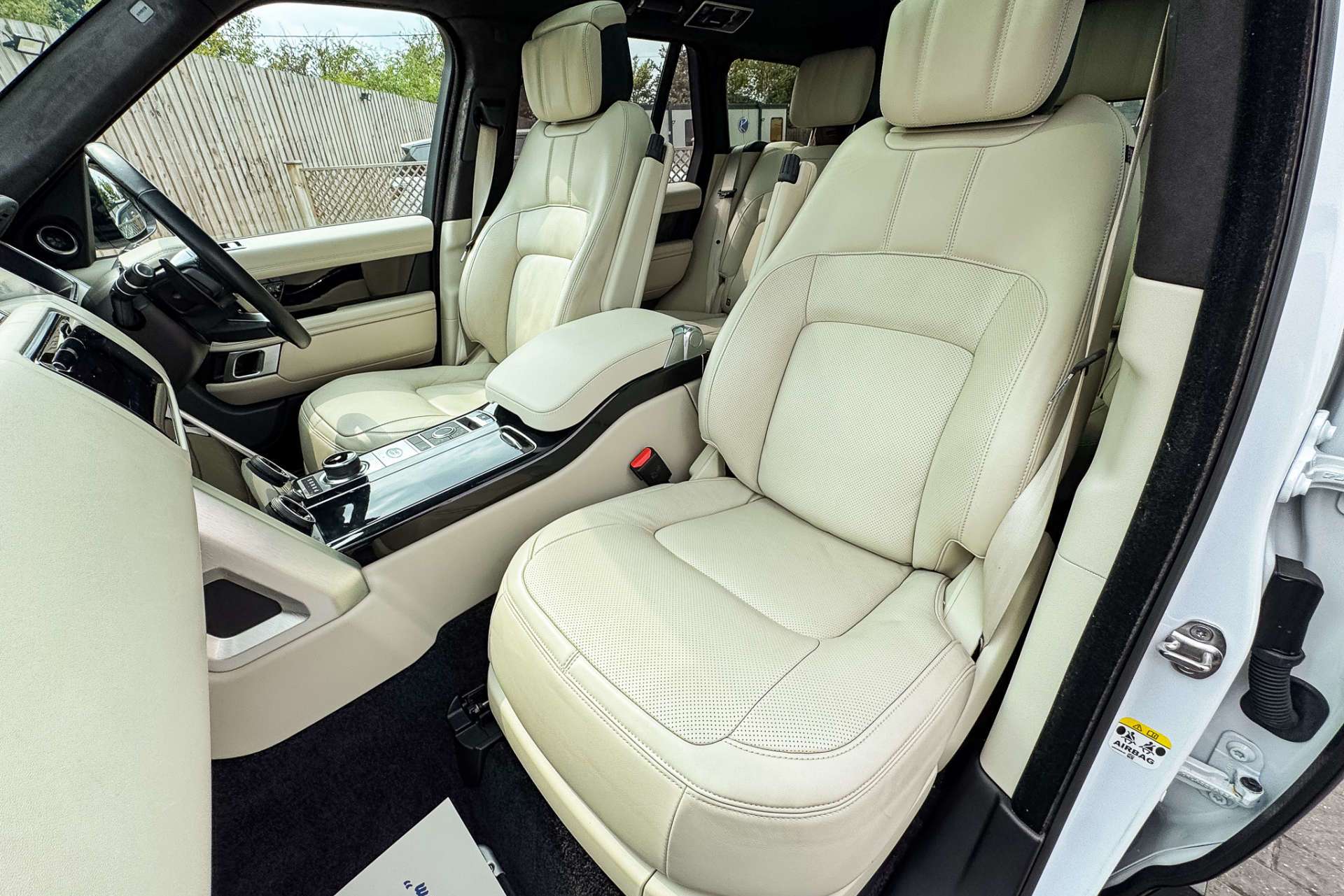 LAND ROVER RANGE ROVER 3.0 Range Rover Westminister Black D MHEV Auto 4WD 5dr For Sale