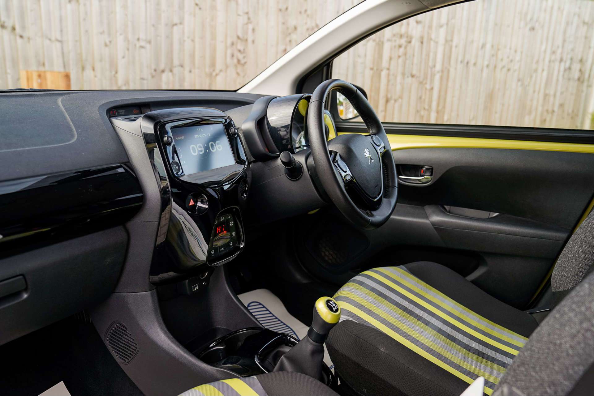 PEUGEOT 108 1.0 Collection Hatchback 5dr Petrol Manual Euro 6 (72 ps) For Sale