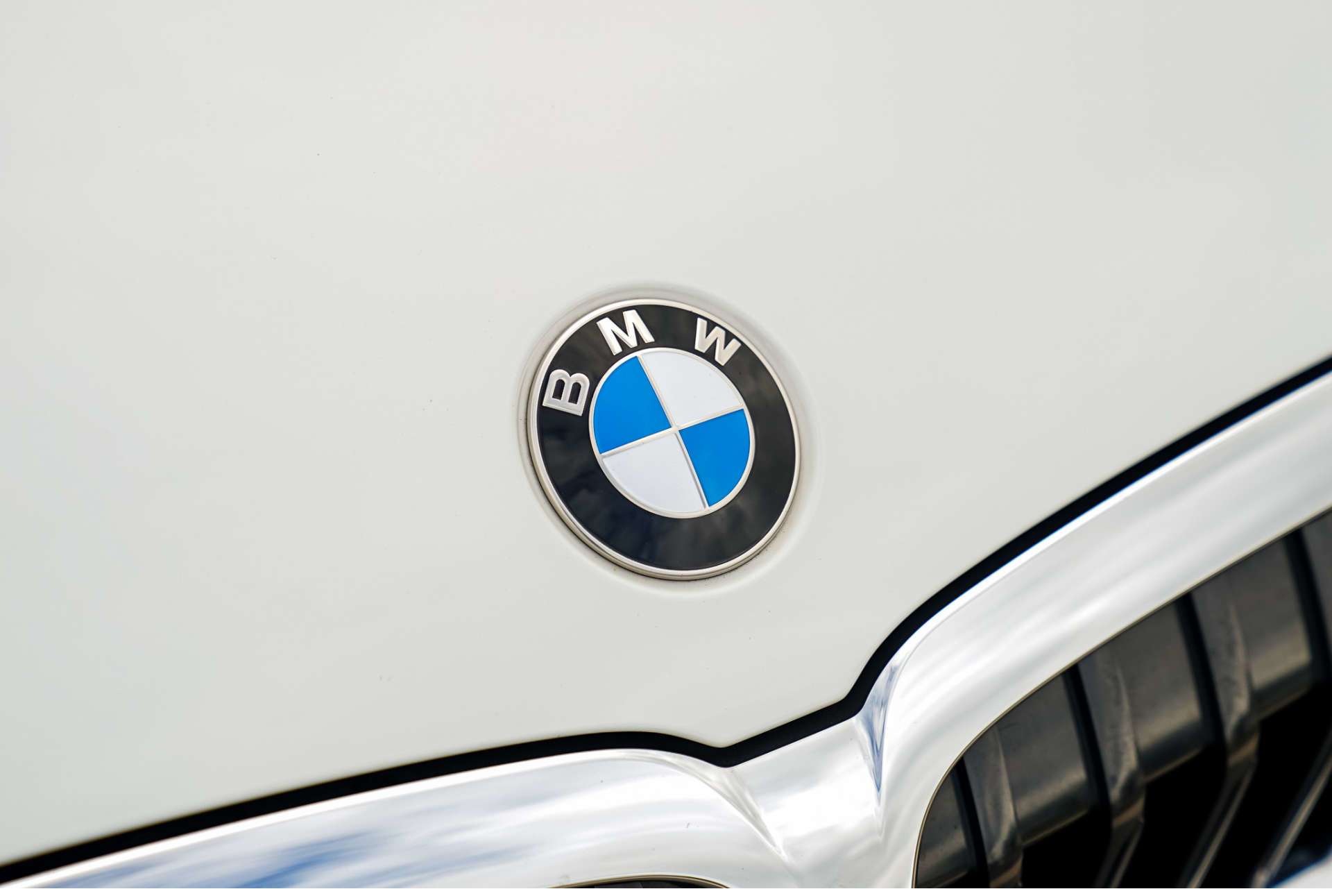 BMW 3 SERIES 2.0 318i M Sport Auto 4dr For Sale