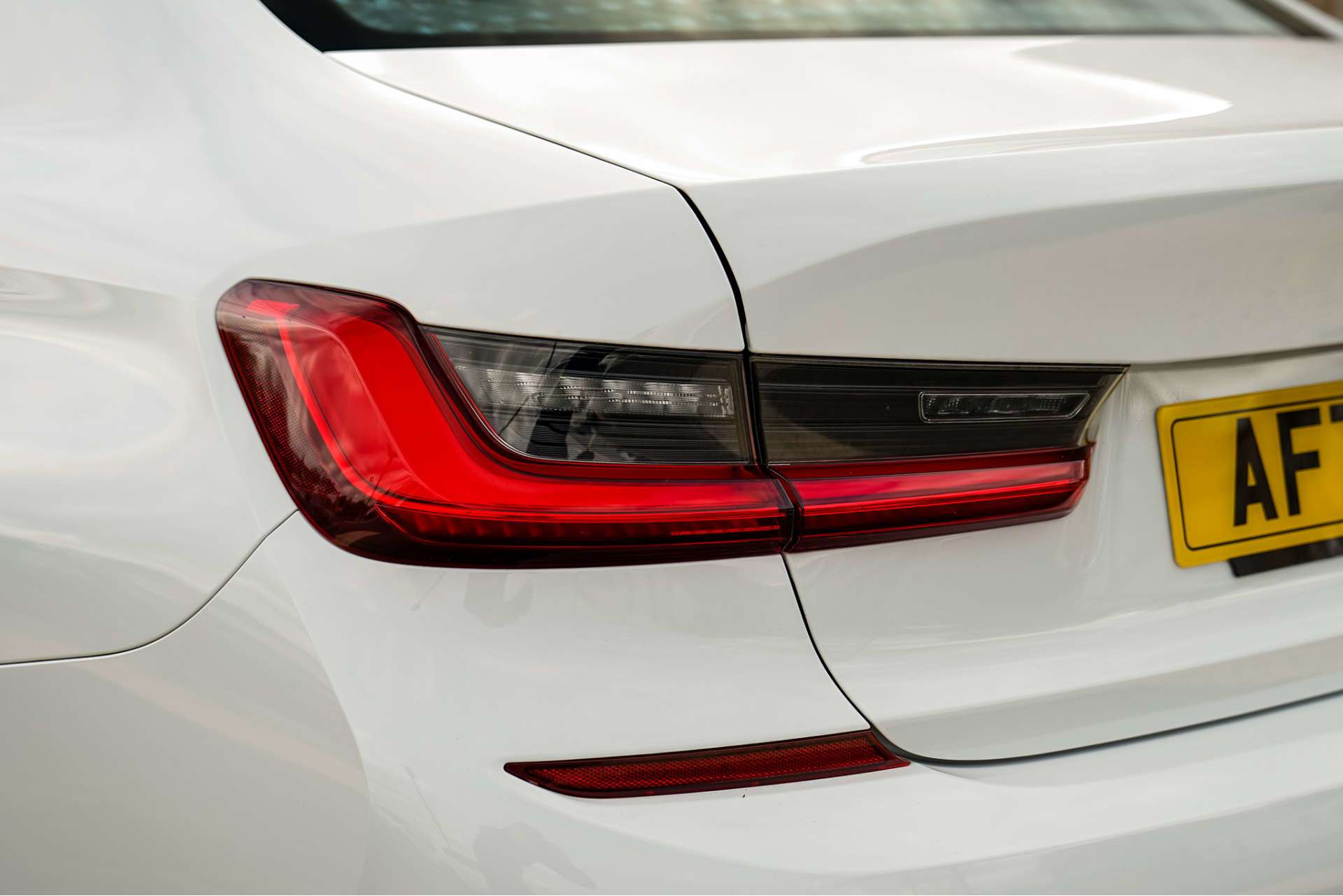 BMW 3 SERIES 2.0 318i M Sport Auto 4dr For Sale