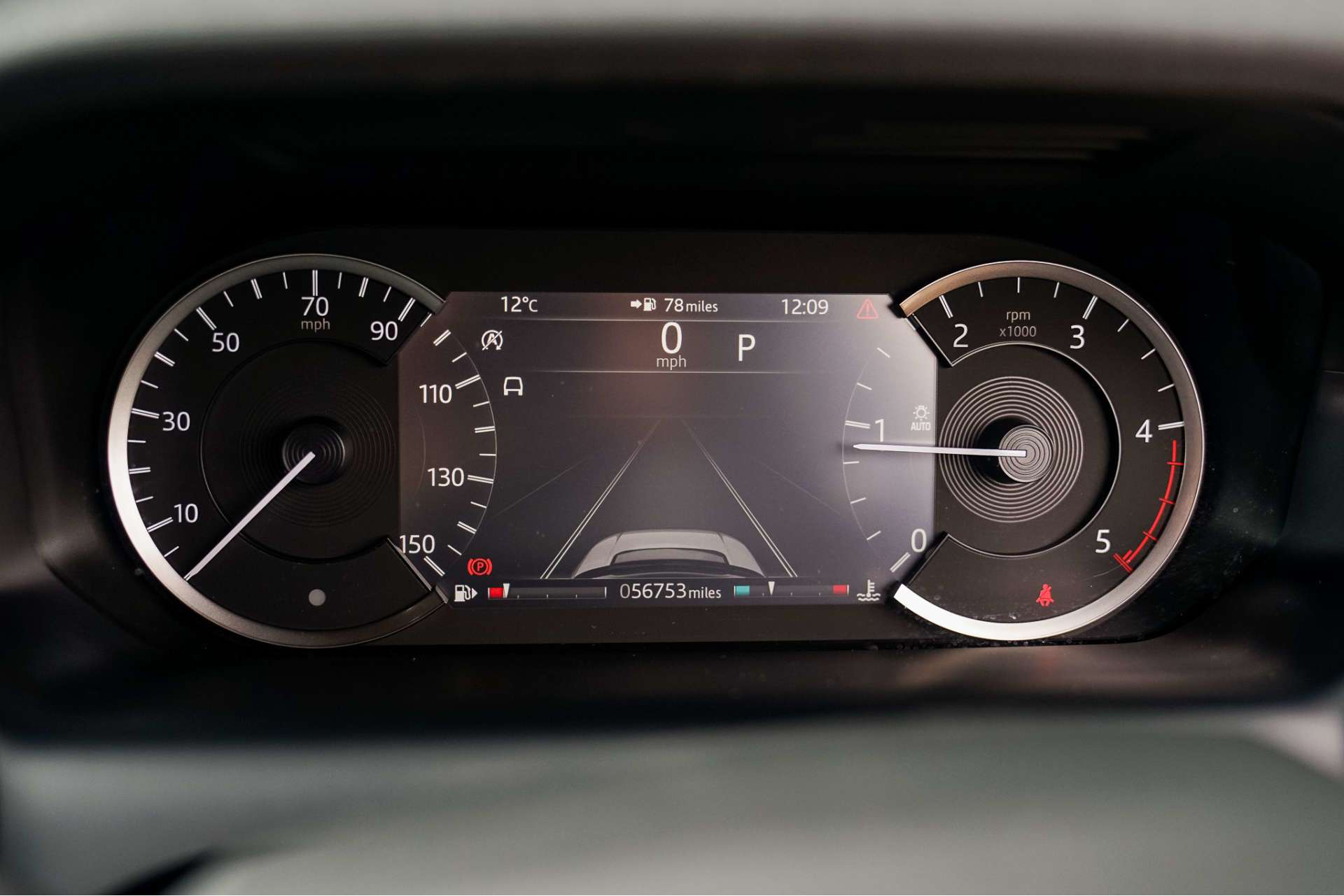 LAND ROVER DISCOVERY SPORT 2.0 Discovery Sport R-Dynamic S D Auto 4WD 5dr For Sale