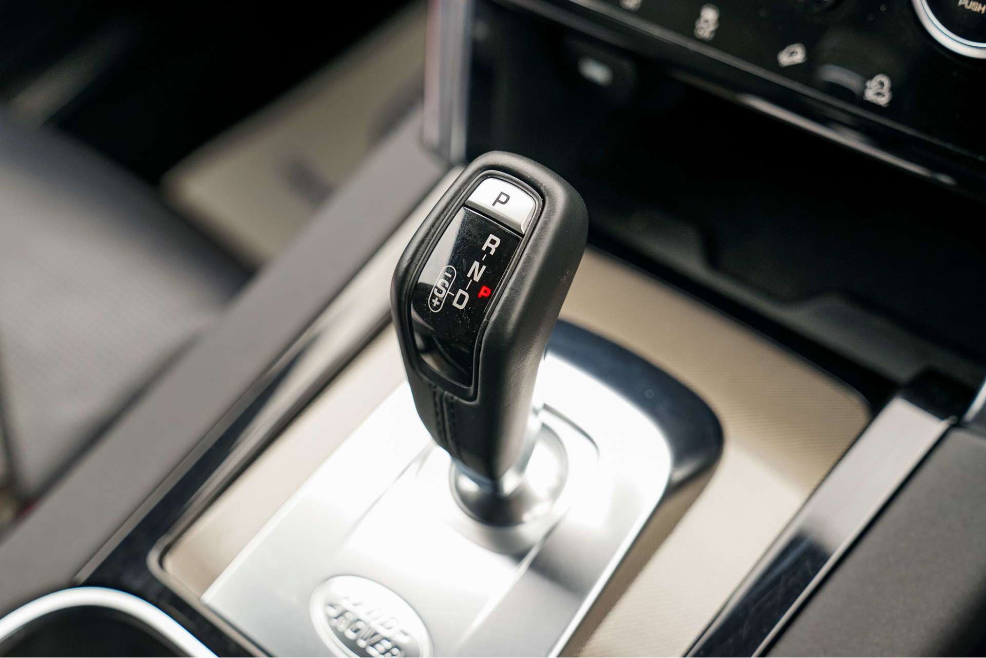 LAND ROVER DISCOVERY SPORT 2.0 Discovery Sport R-Dynamic S D Auto 4WD 5dr For Sale