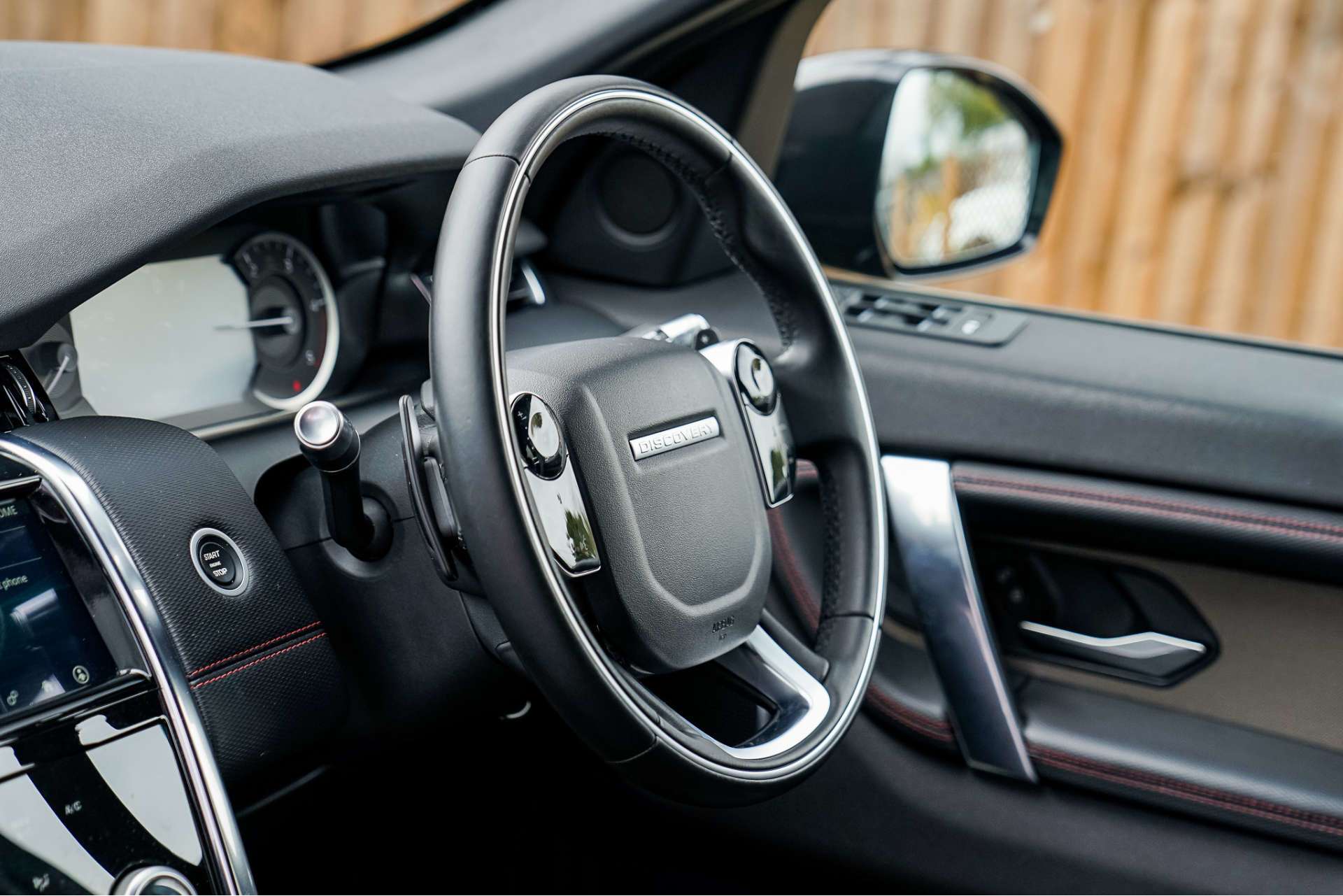 LAND ROVER DISCOVERY SPORT 2.0 Discovery Sport R-Dynamic S D Auto 4WD 5dr For Sale