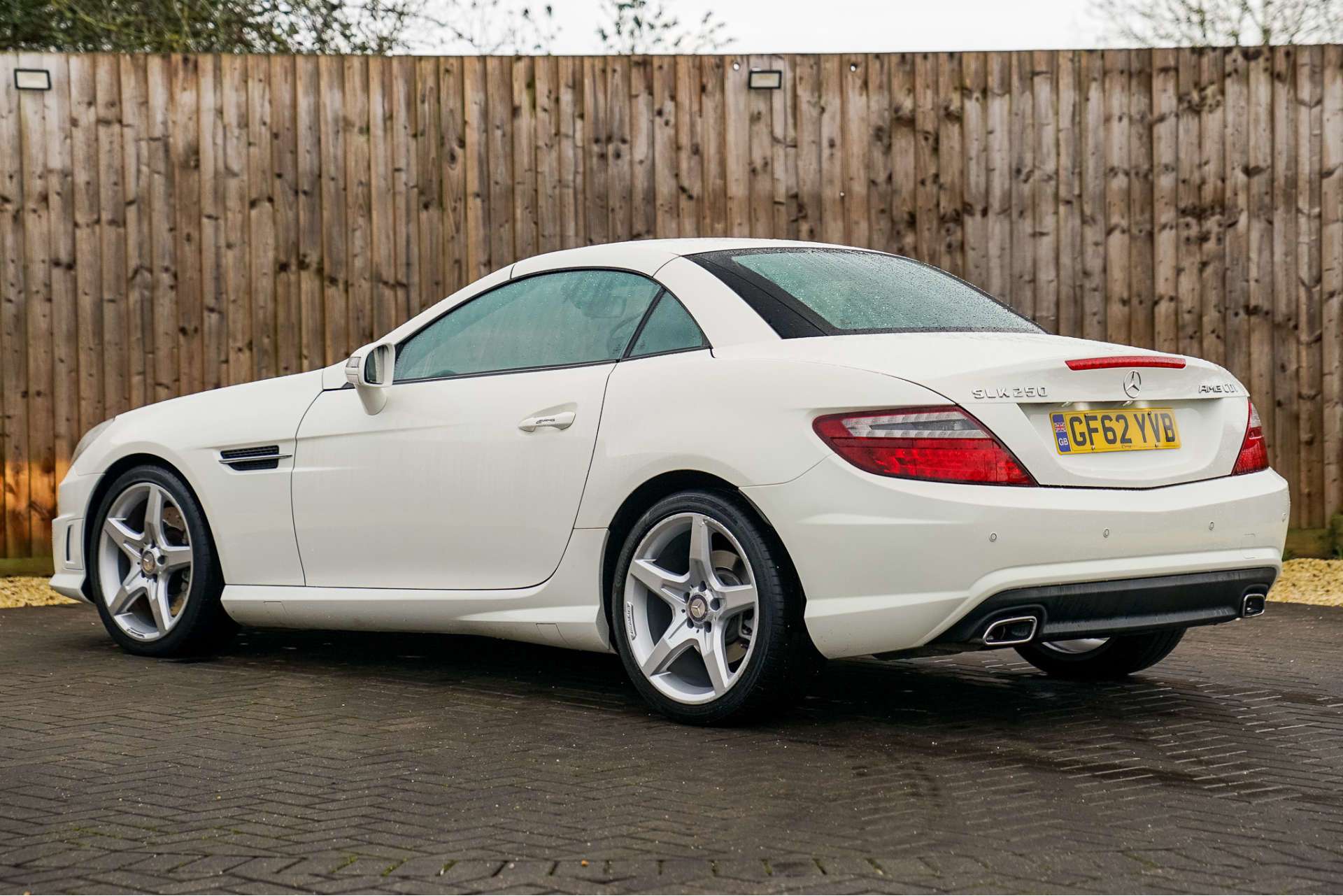 MERCEDES-BENZ SLK 2.2 SLK250 CDI BLUEEFFICIENCY AMG SPORT 2dr For Sale
