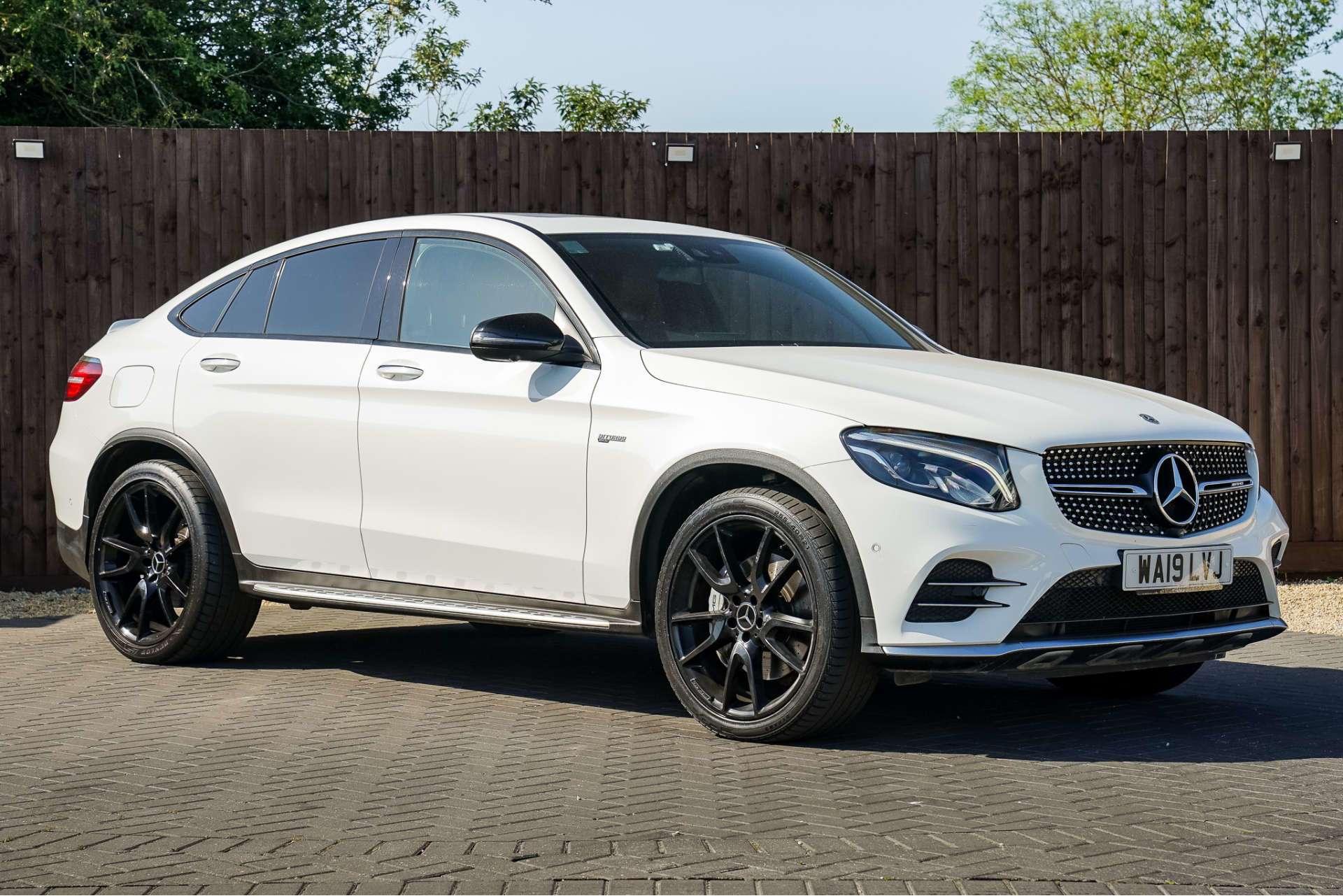 MERCEDES-BENZ GLC 3.0 GLC43 V6 AMG (Premium Plus) Coupe 5dr Petrol G-Tronic+ 4MATIC Euro 6 (s/s) (367 ps) For Sale