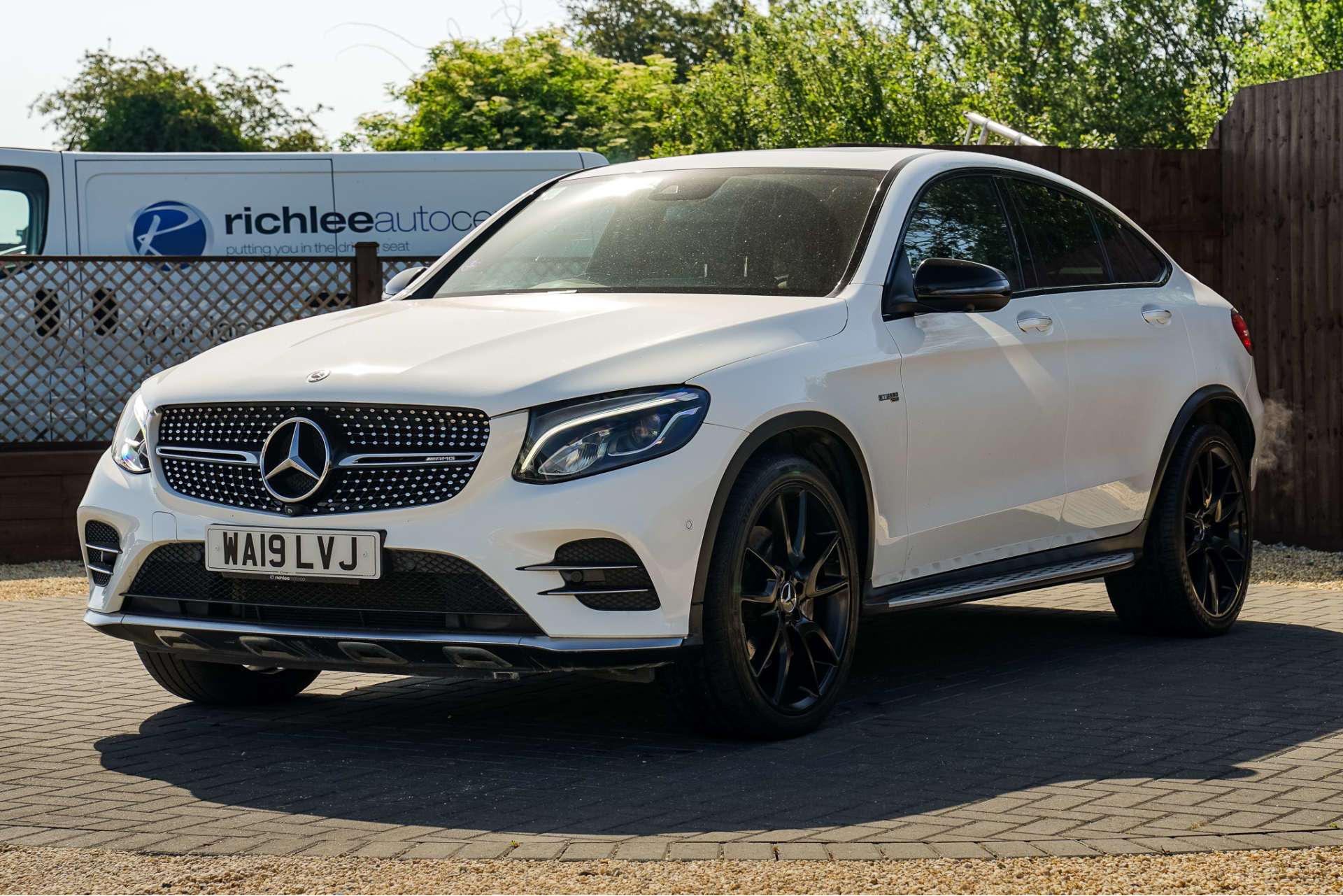 MERCEDES-BENZ GLC 3.0 GLC43 V6 AMG (Premium Plus) Coupe 5dr Petrol G-Tronic+ 4MATIC Euro 6 (s/s) (367 ps) For Sale