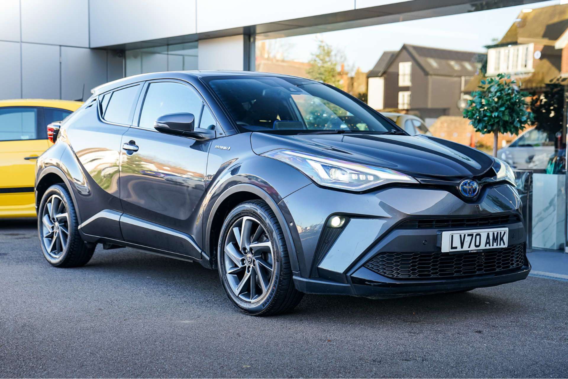 TOYOTA C-HR 1.8 C-HR-Dynamic HEV CVT 5dr For Sale