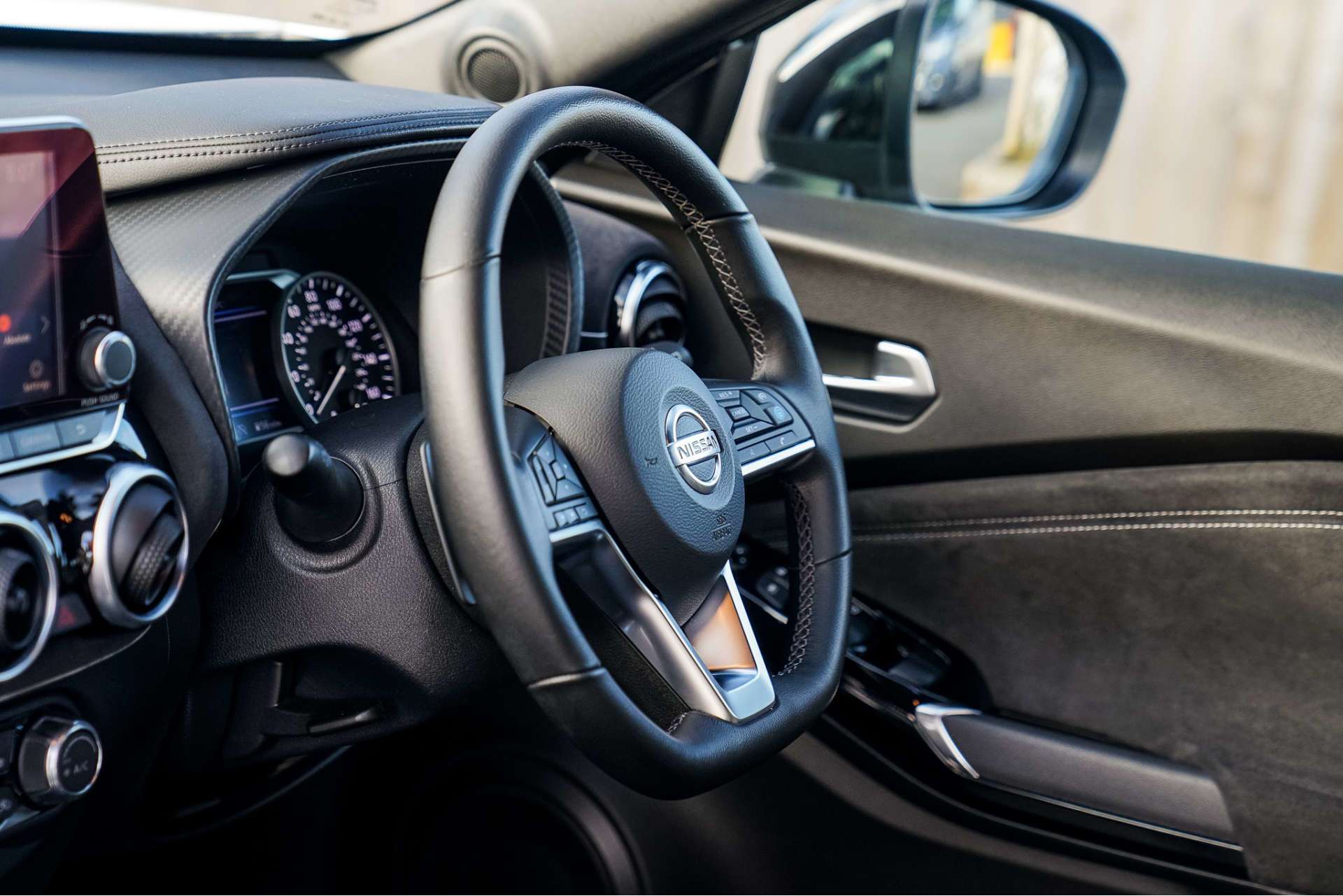 NISSAN JUKE 1.0 Juke Tekna+ DiG-T Semi-Auto 5dr For Sale