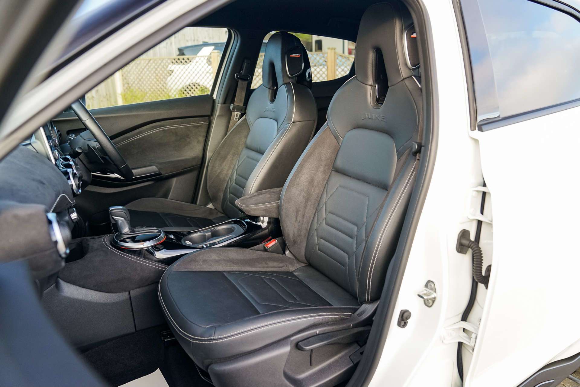NISSAN JUKE 1.0 Juke Tekna+ DiG-T Semi-Auto 5dr For Sale