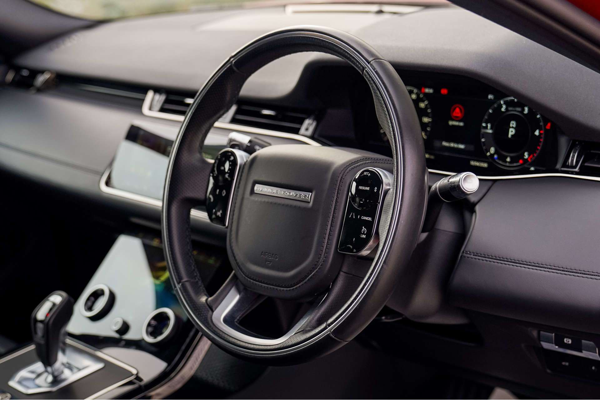 LAND ROVER RANGE ROVER EVOQUE 2.0 Range Rover Evoque R-Dynamic HSE D Auto 4WD 5dr For Sale