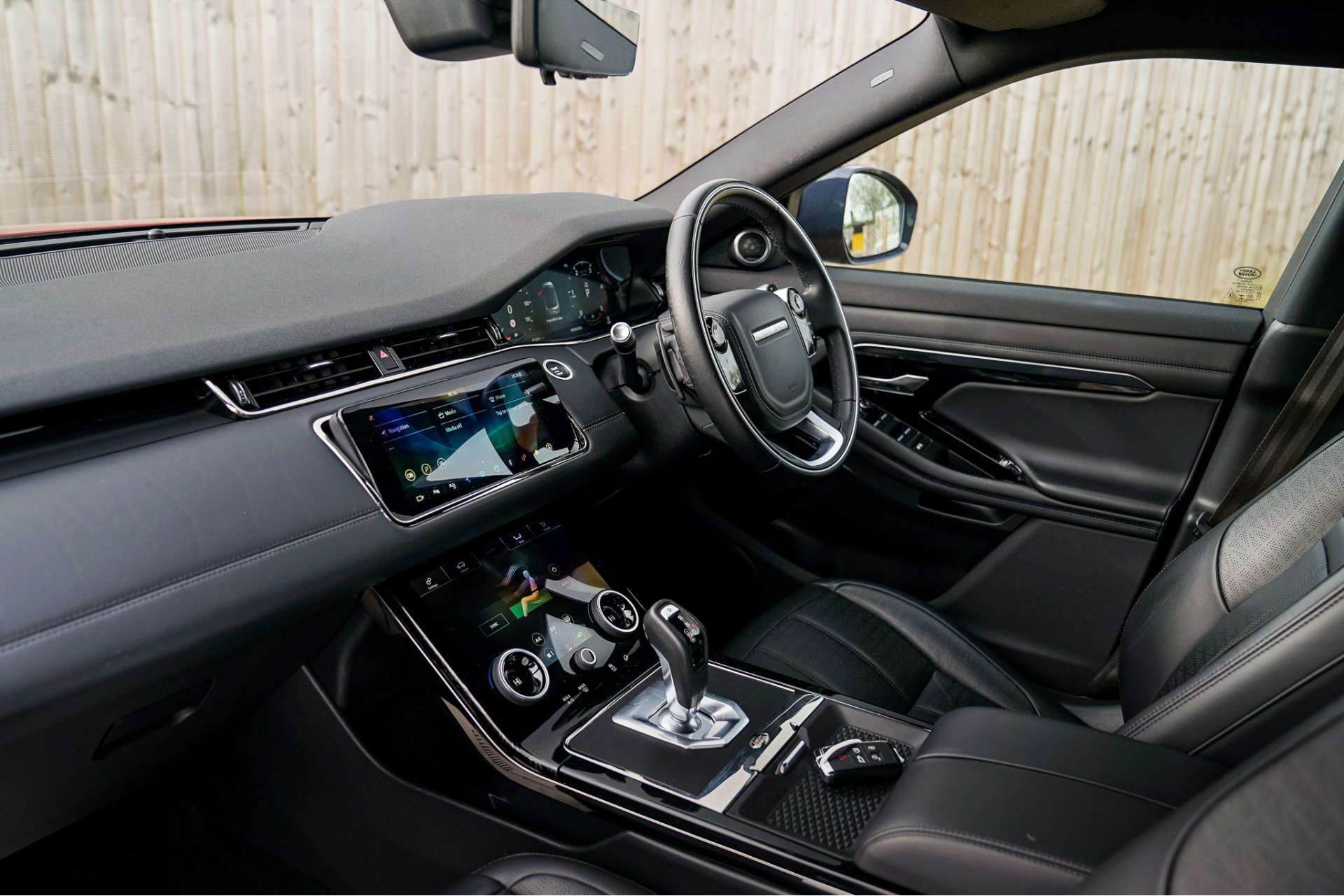 LAND ROVER RANGE ROVER EVOQUE 2.0 Range Rover Evoque R-Dynamic HSE D Auto 4WD 5dr For Sale