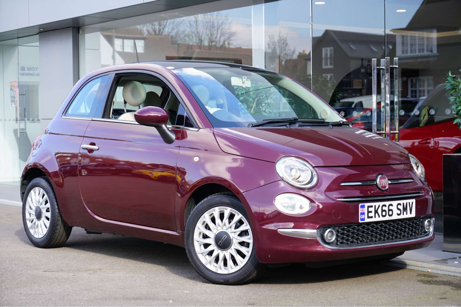 FIAT 500 1.2 LOUNGE 3dr For Sale