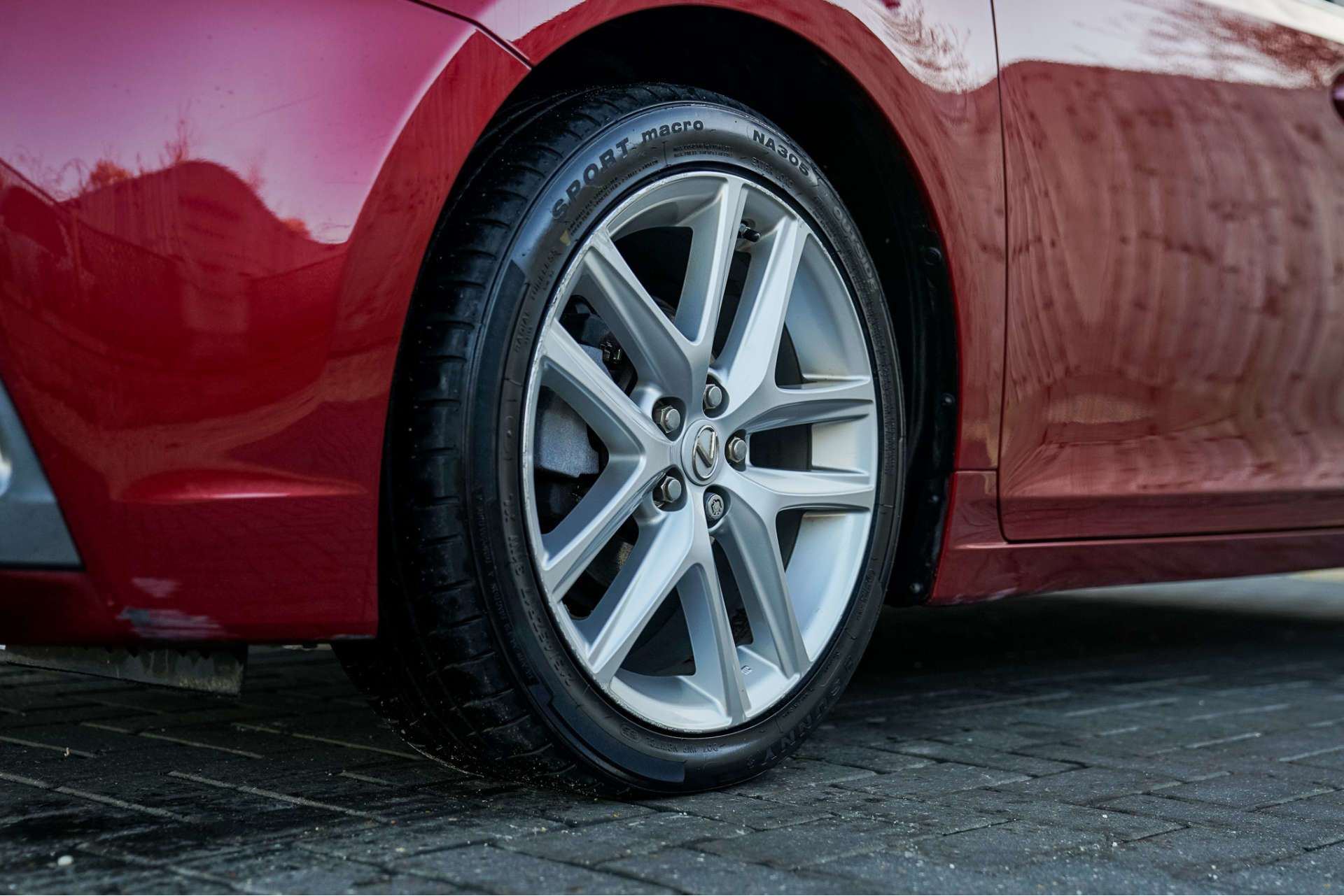 LEXUS CT 1.8 CT 200H Premier CVT 5dr For Sale