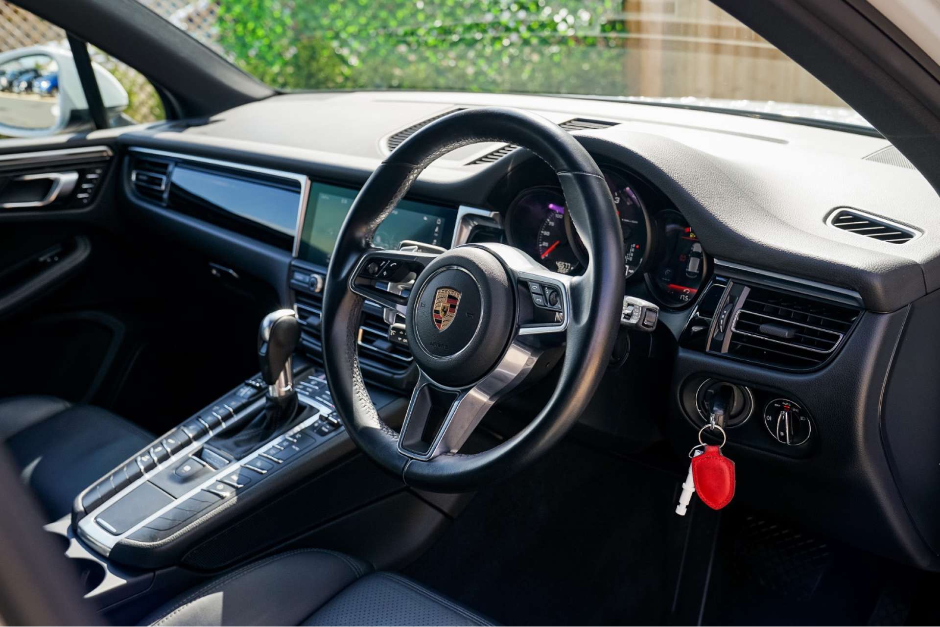 PORSCHE Macan 2.0 Macan Semi-Auto 4WD 5dr For Sale