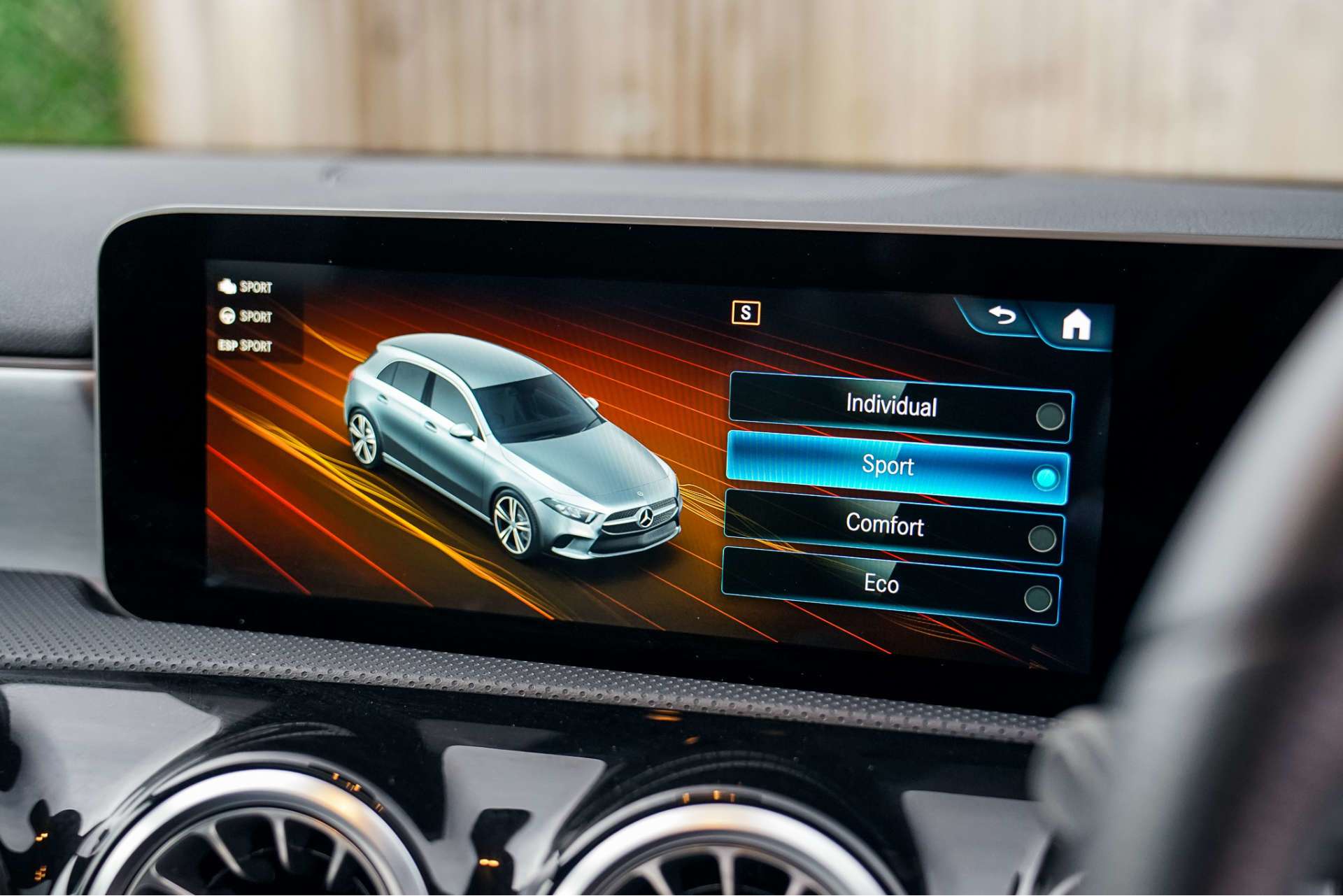 MERCEDES-BENZ A-Class 2.0 A 250 AMG Line Premium+ Auto 5dr For Sale