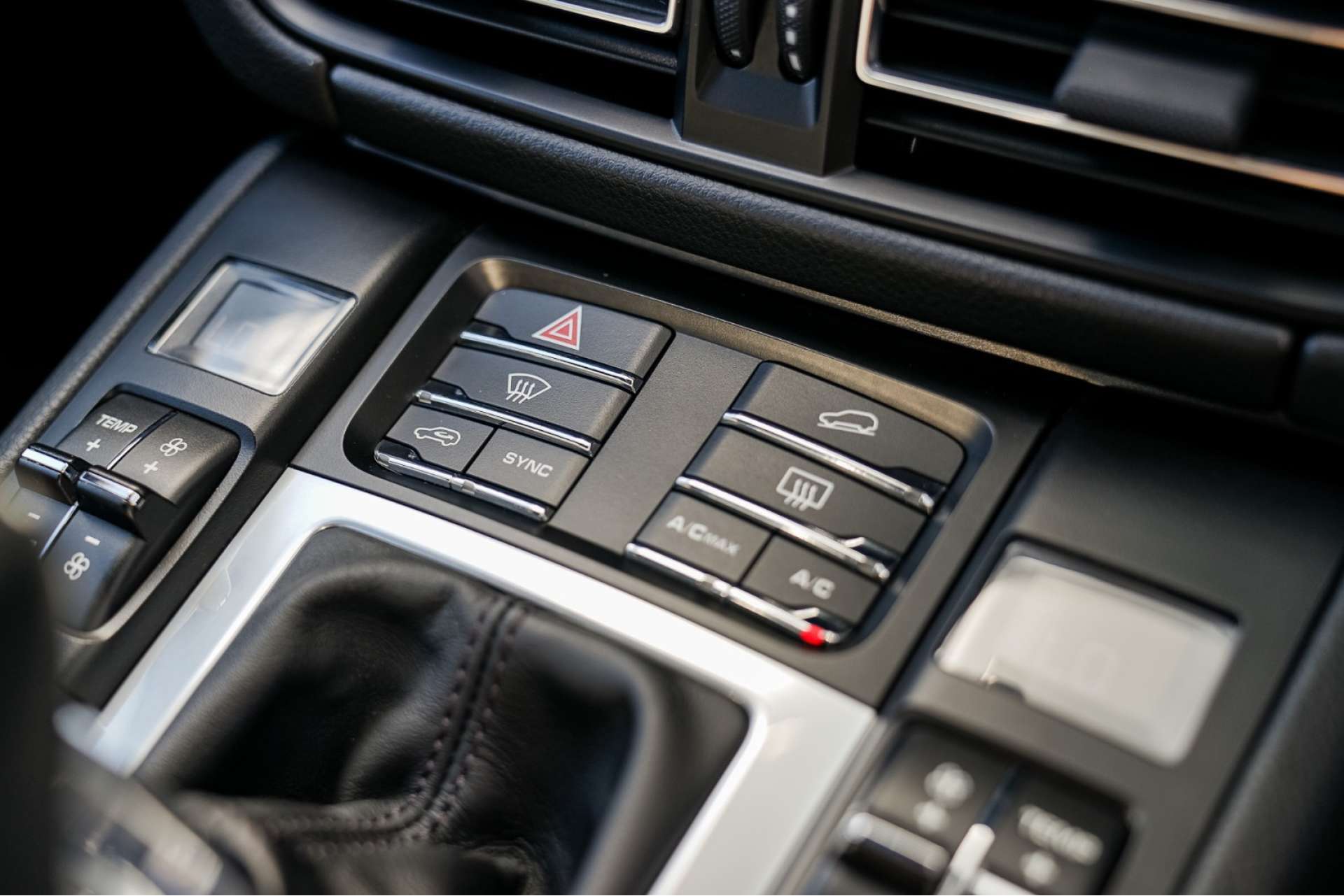 PORSCHE Macan 2.0 Macan Semi-Auto 4WD 5dr For Sale