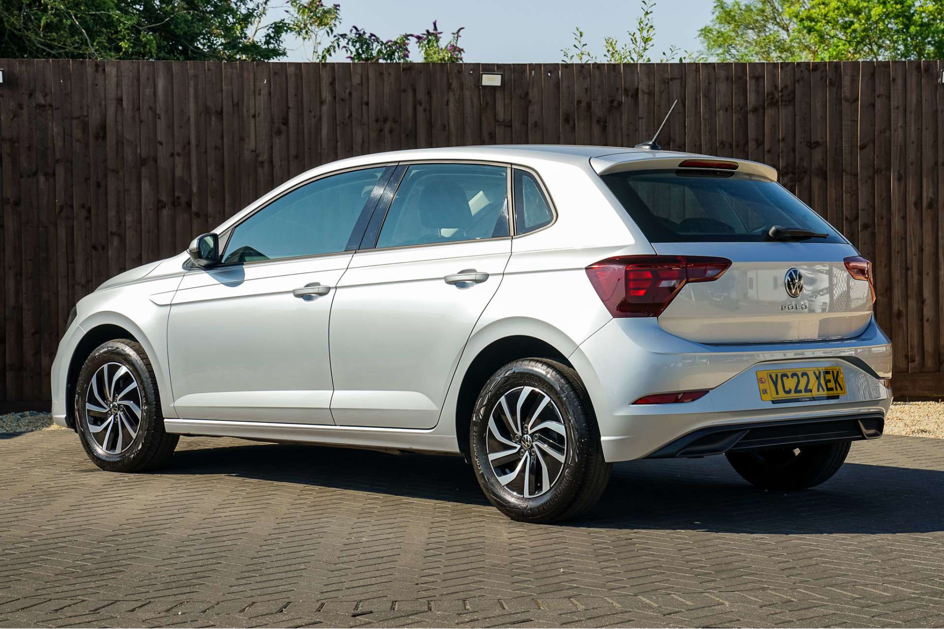 VOLKSWAGEN POLO 1.0 TSI Life Hatchback 5dr Petrol Manual Euro 6 (s/s) (95 ps) For Sale