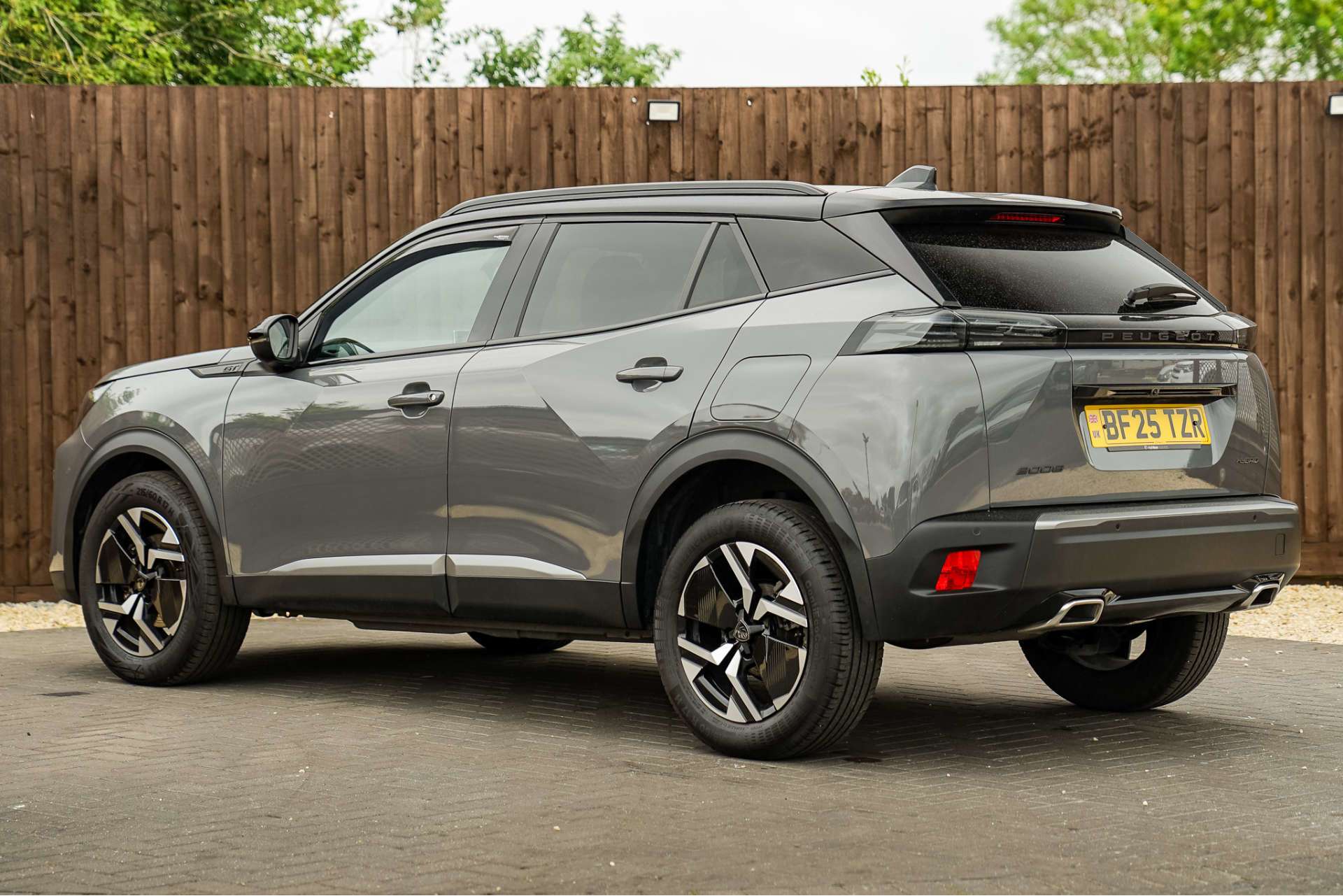 PEUGEOT 2008 1.2 GT SUV 5dr Petrol Hybrid e-DSC6 Euro 6 (s/s) (136 ps) For Sale