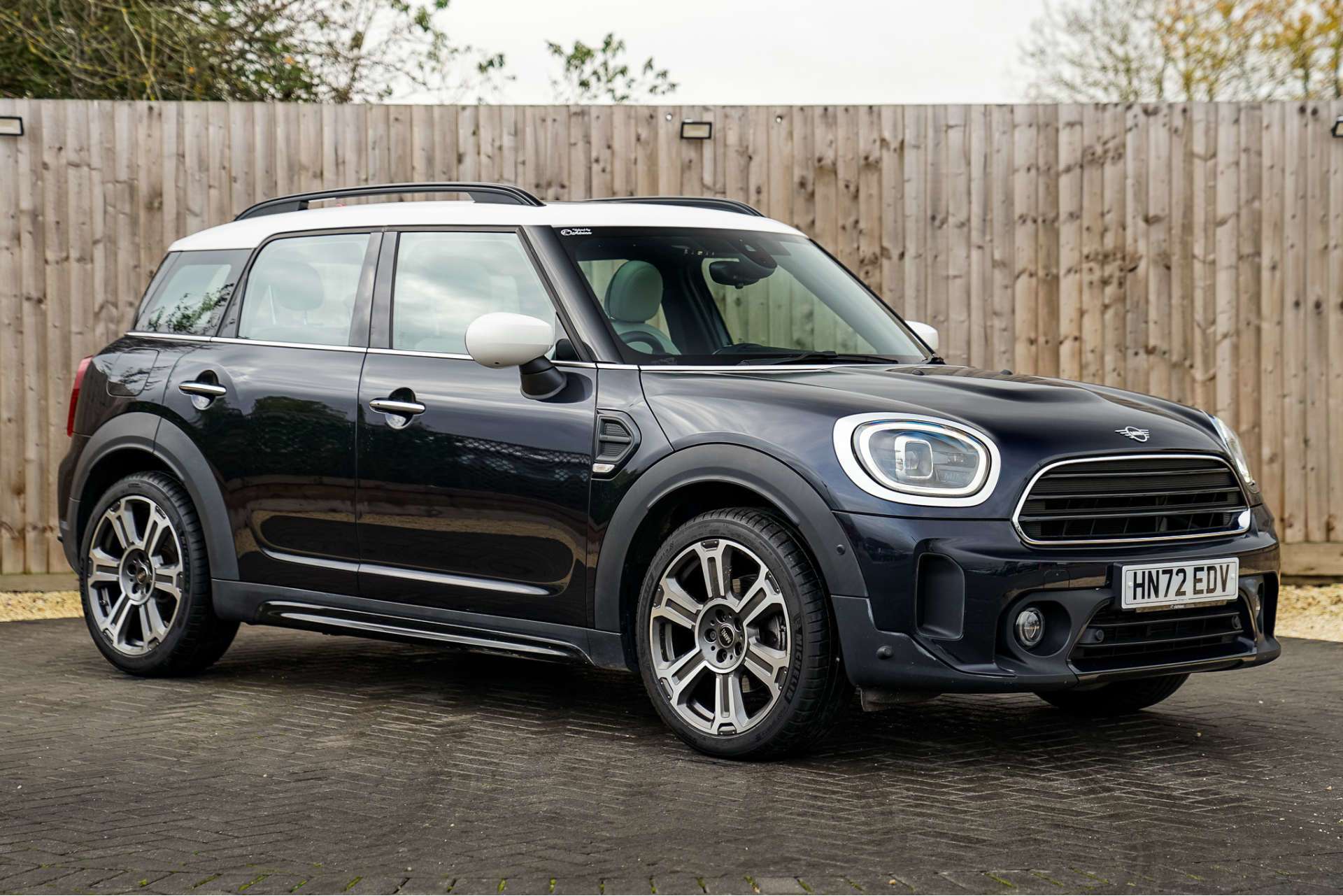 MINI COUNTRYMAN 1.5 Countryman Cooper Exclusive Auto 5dr For Sale