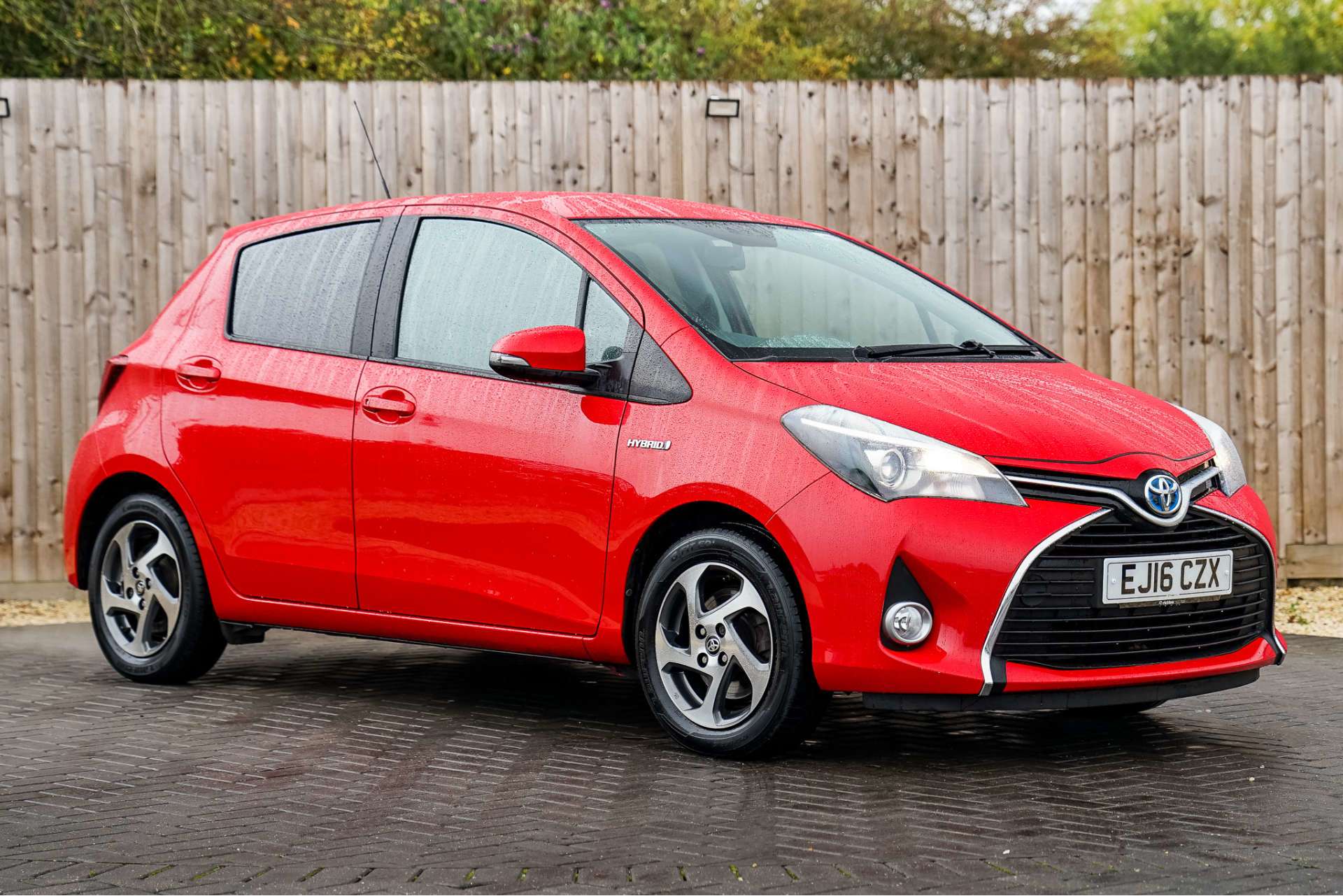 TOYOTA YARIS 1.5 Yaris Icon Hybrid VVT-i CVT 5dr For Sale