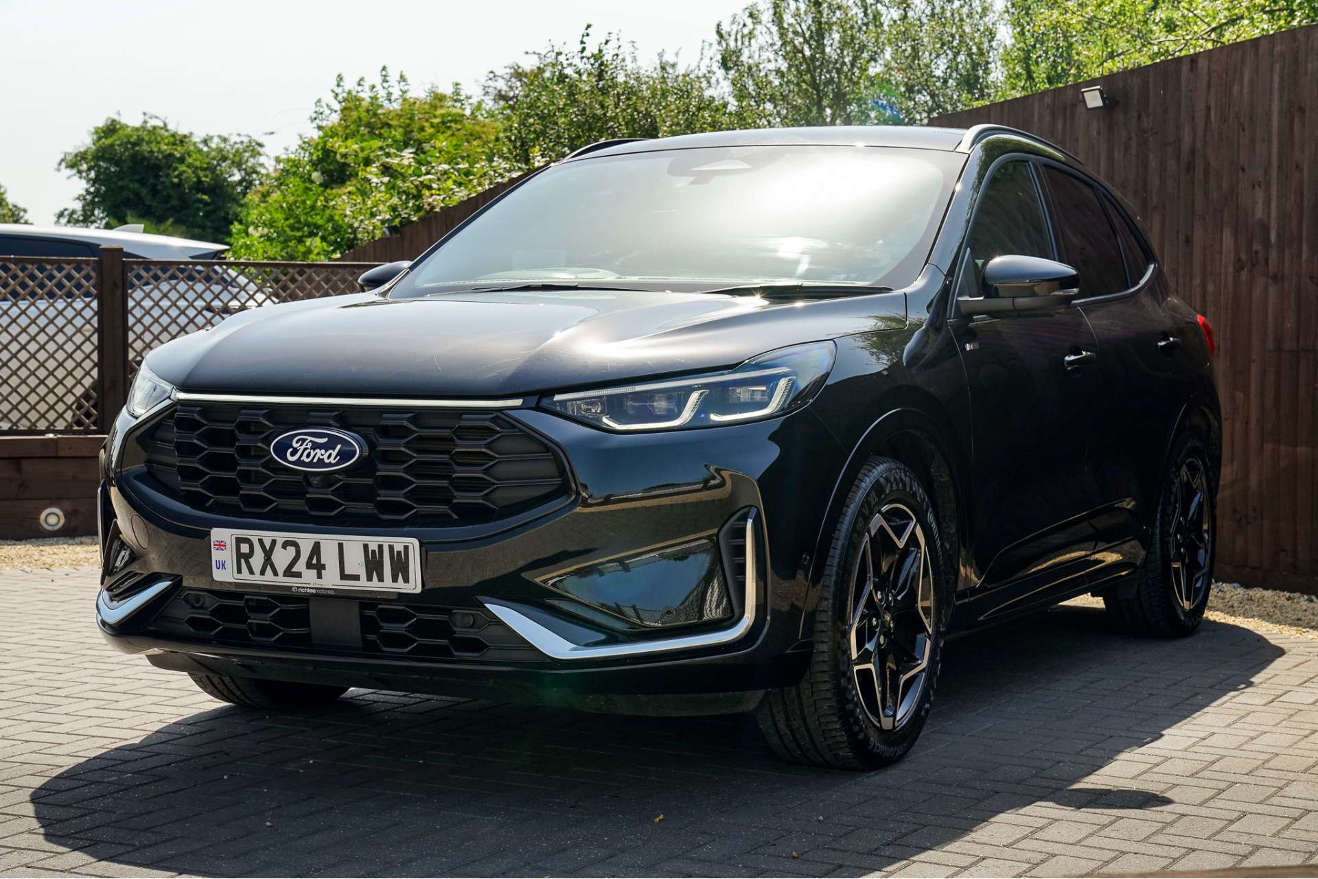FORD KUGA 2.5h Duratec ST-Line X SUV 5dr Petrol Hybrid CVT Euro 6 (s/s) (180 ps) For Sale