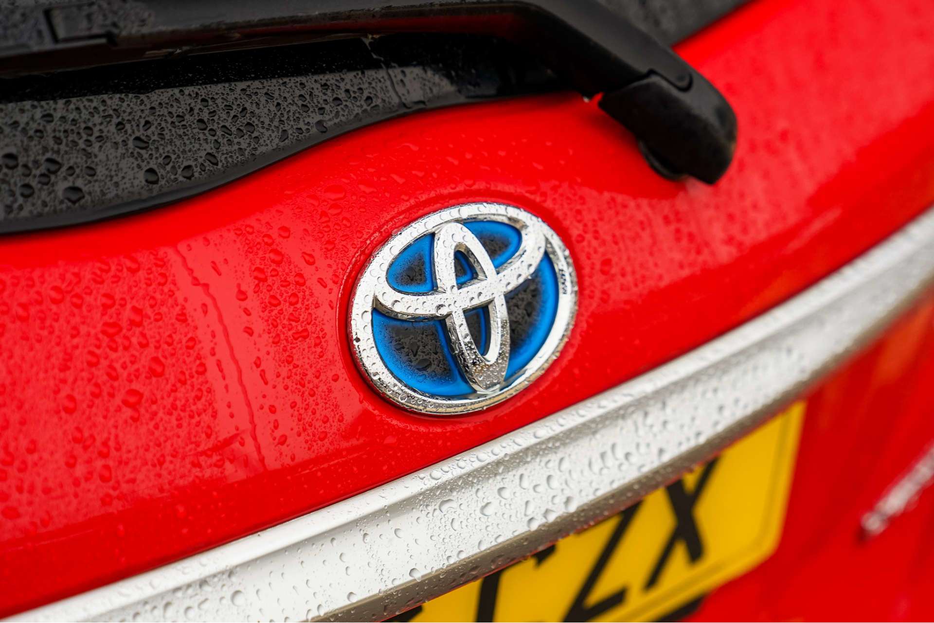 TOYOTA YARIS 1.5 Yaris Icon Hybrid VVT-i CVT 5dr For Sale