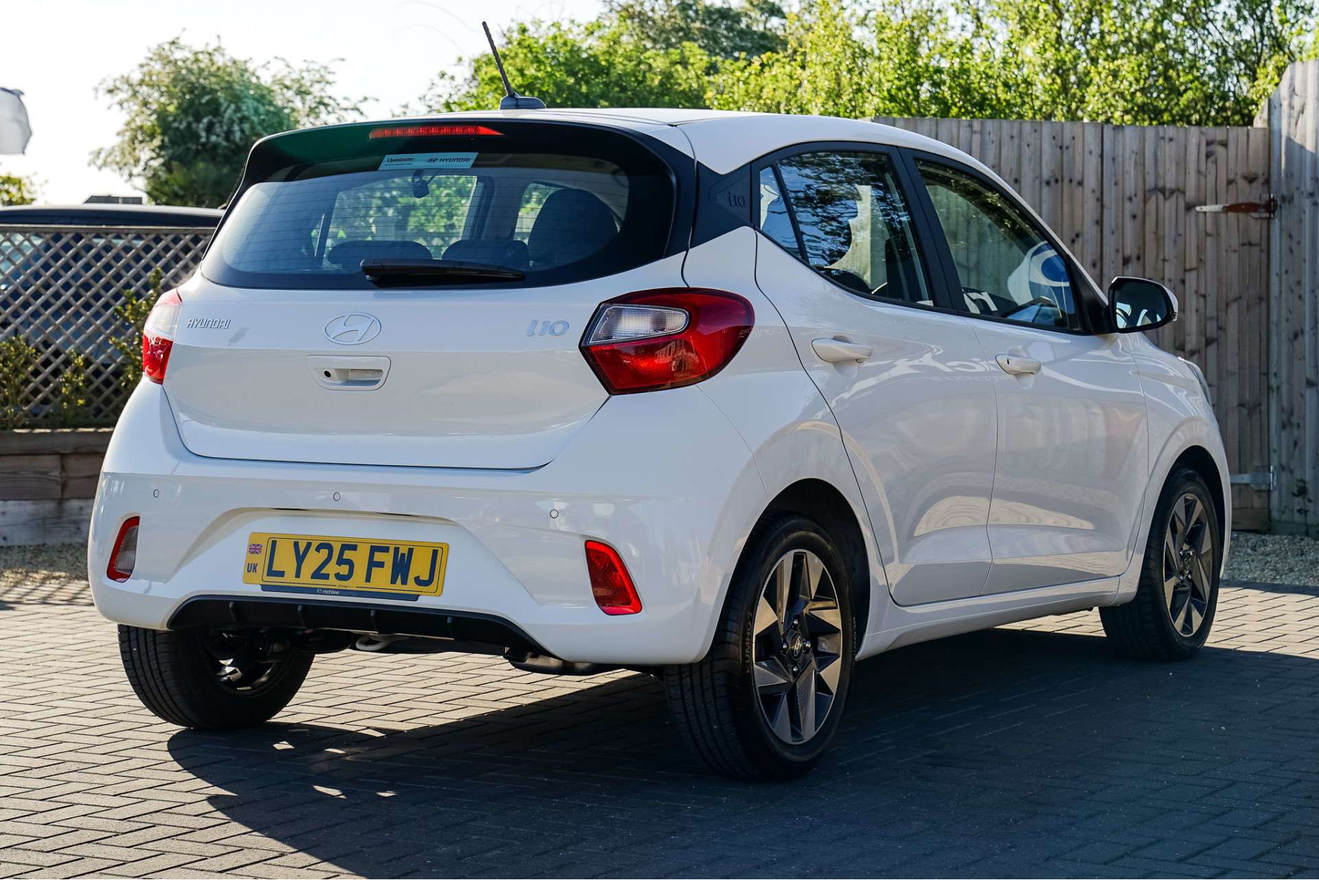 HYUNDAI I10 1.2 I10 Advance Auto 5dr For Sale