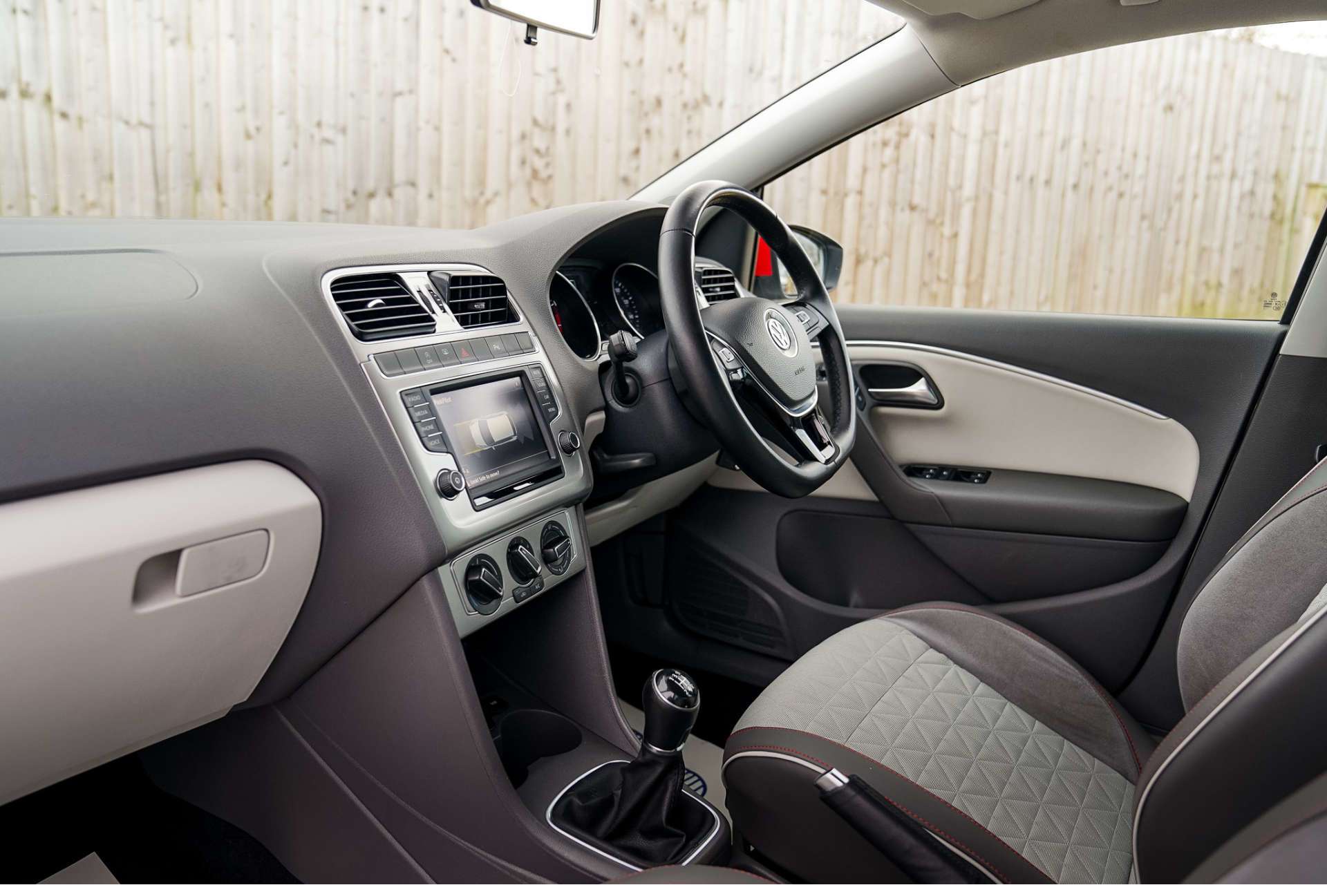 VOLKSWAGEN POLO 1.0 Polo Beats 5dr For Sale