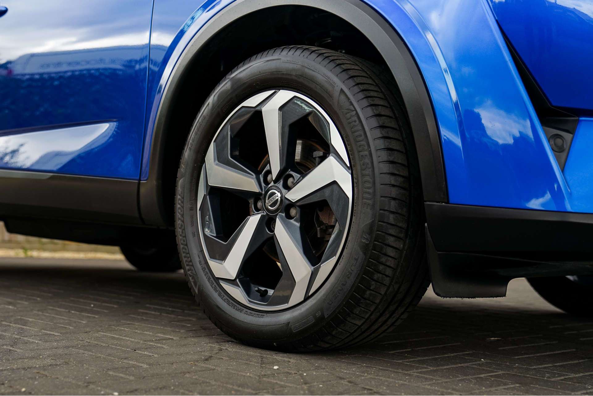 NISSAN QASHQAI 1.3 DIG-T MHEV N-Connecta SUV 5dr Petrol Hybrid Manual Euro 6 (s/s) (140 ps) For Sale