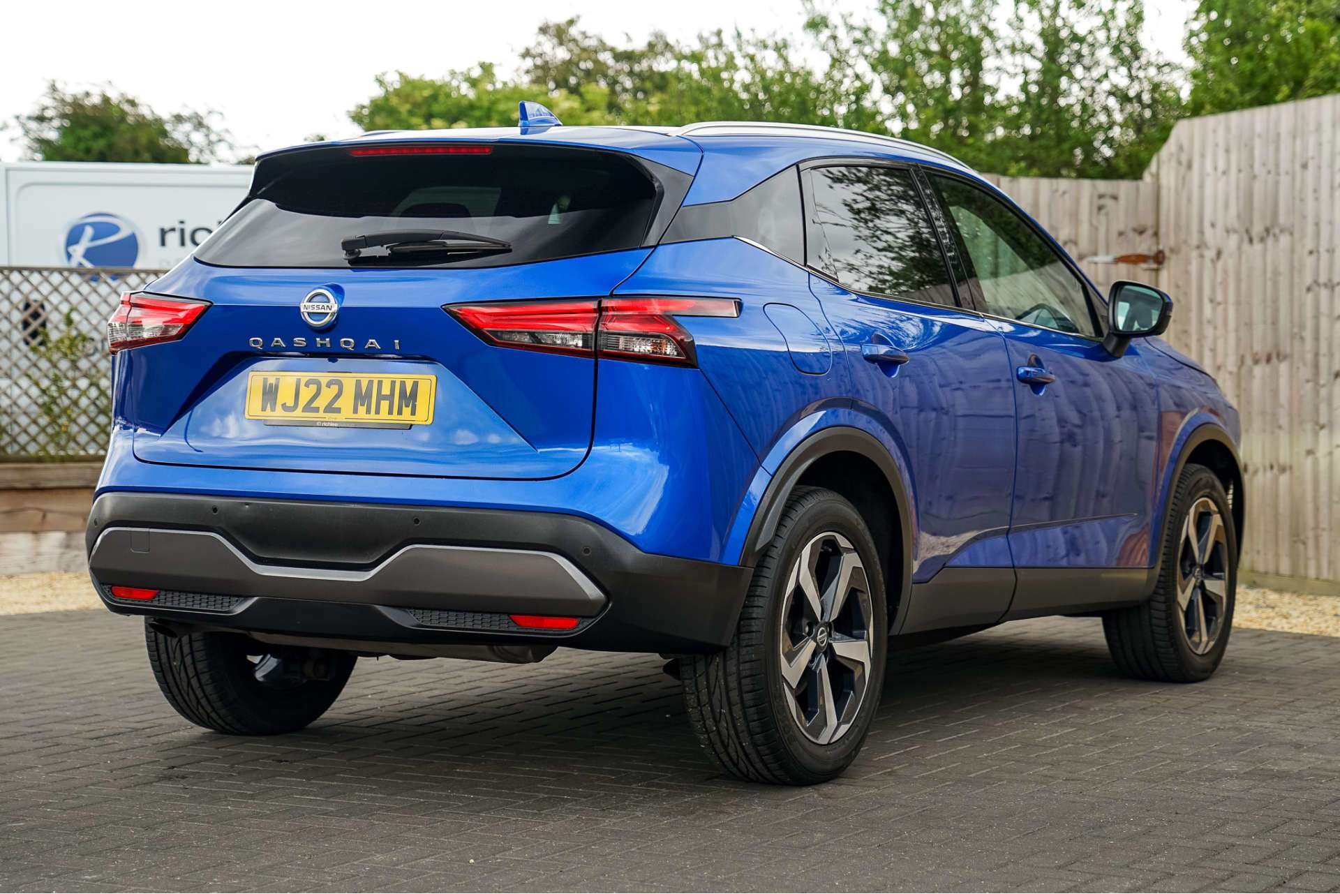NISSAN QASHQAI 1.3 DIG-T MHEV N-Connecta SUV 5dr Petrol Hybrid Manual Euro 6 (s/s) (140 ps) For Sale