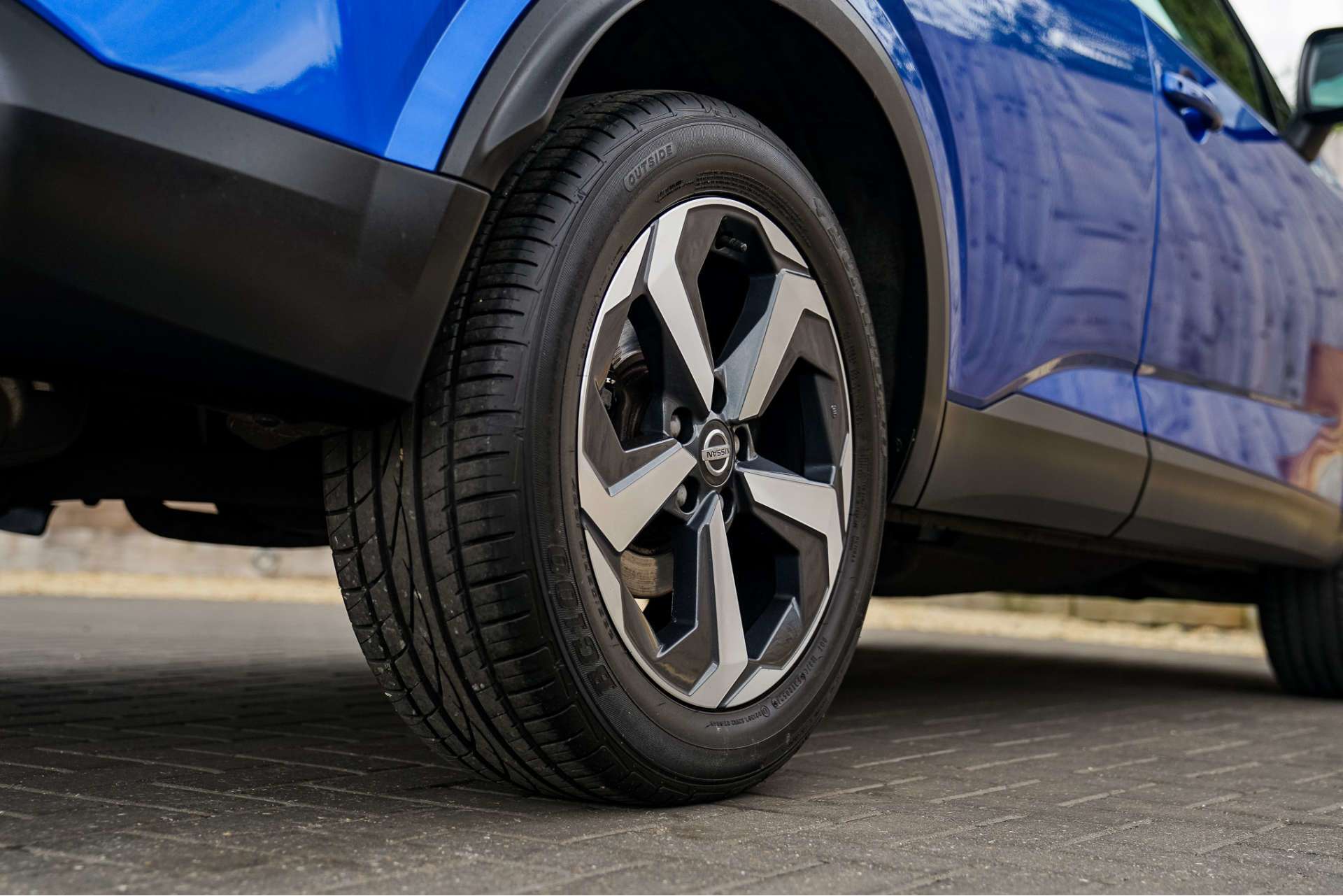 NISSAN QASHQAI 1.3 DIG-T MHEV N-Connecta SUV 5dr Petrol Hybrid Manual Euro 6 (s/s) (140 ps) For Sale