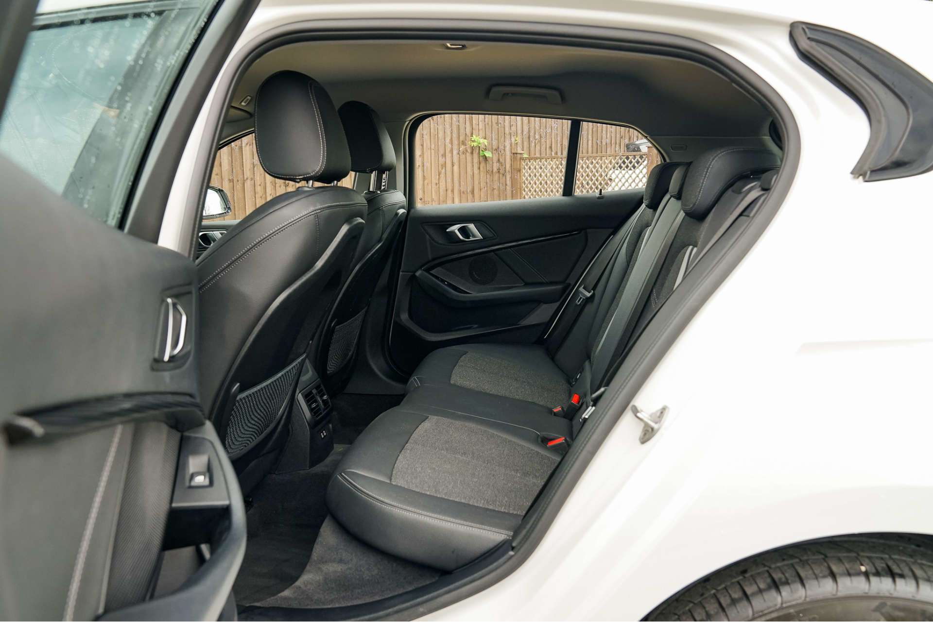 BMW 1 SERIES 1.5 118i Sport (LCP) Hatchback 5dr Petrol Manual Euro 6 (s/s) (136 ps) For Sale