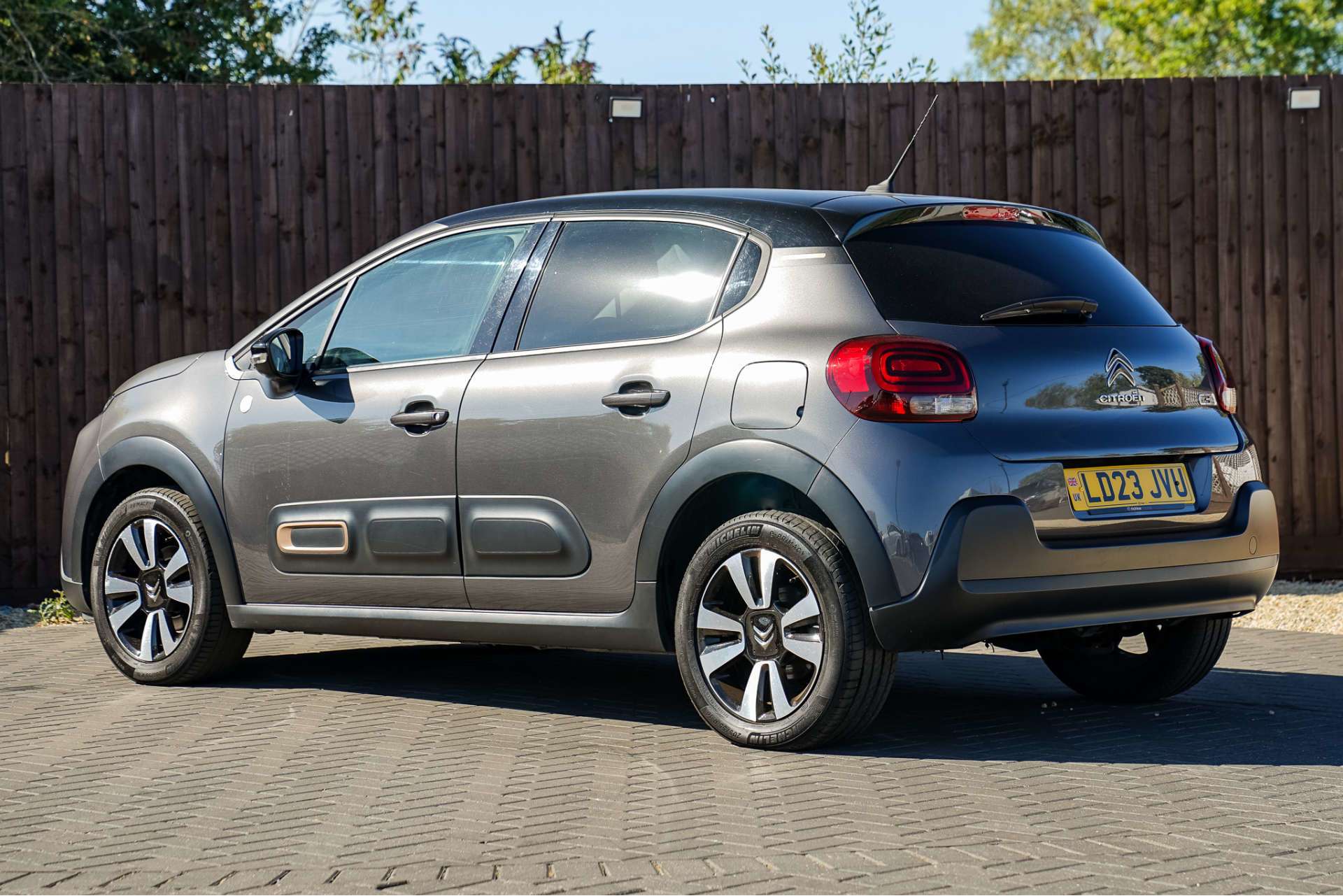 CITROEN C3 1.2 PureTech C-Series Edition Hatchback 5dr Petrol EAT6 Euro 6 (s/s) (110 ps) For Sale