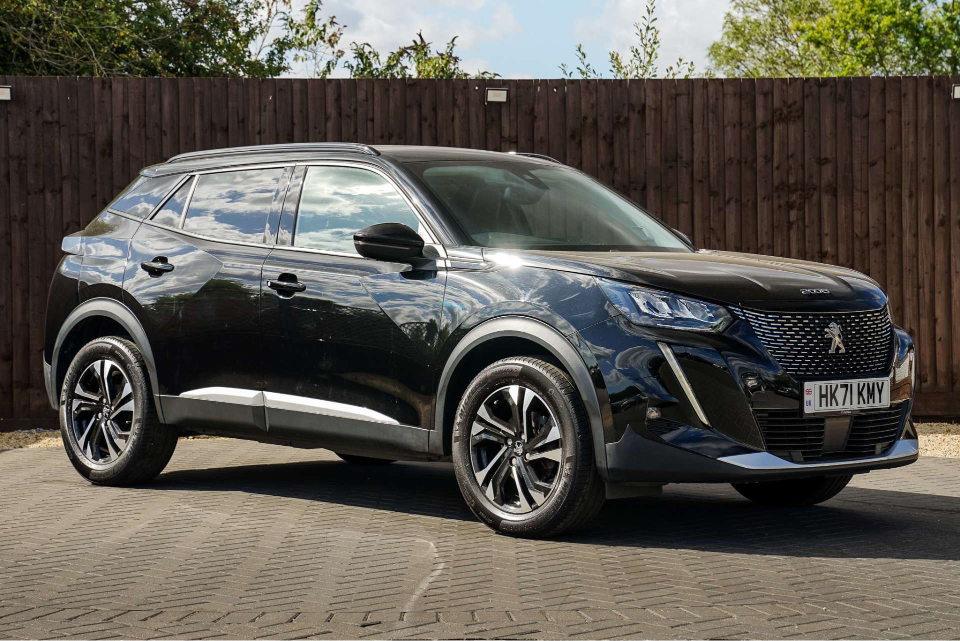 PEUGEOT 2008 1.2 PureTech Allure Premium SUV 5dr Petrol Manual Euro 6 (s/s) (130 ps) For Sale