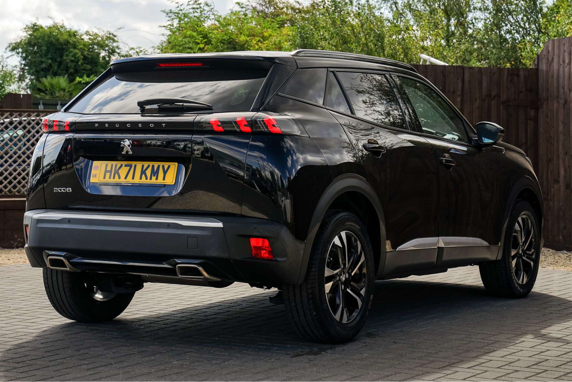 PEUGEOT 2008 1.2 PureTech Allure Premium SUV 5dr Petrol Manual Euro 6 (s/s) (130 ps) For Sale