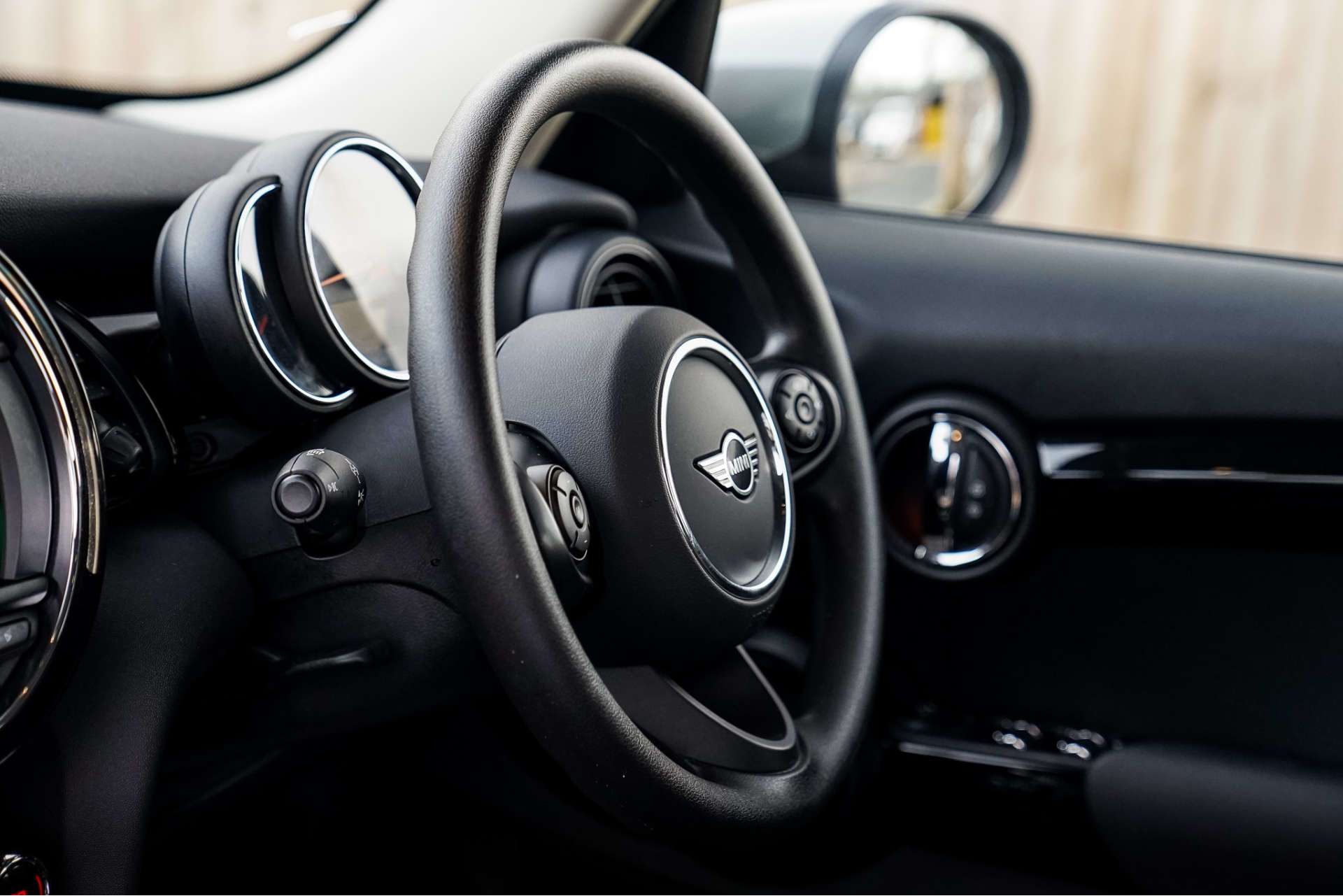 MINI HATCH 1.5 One Classic 5dr For Sale